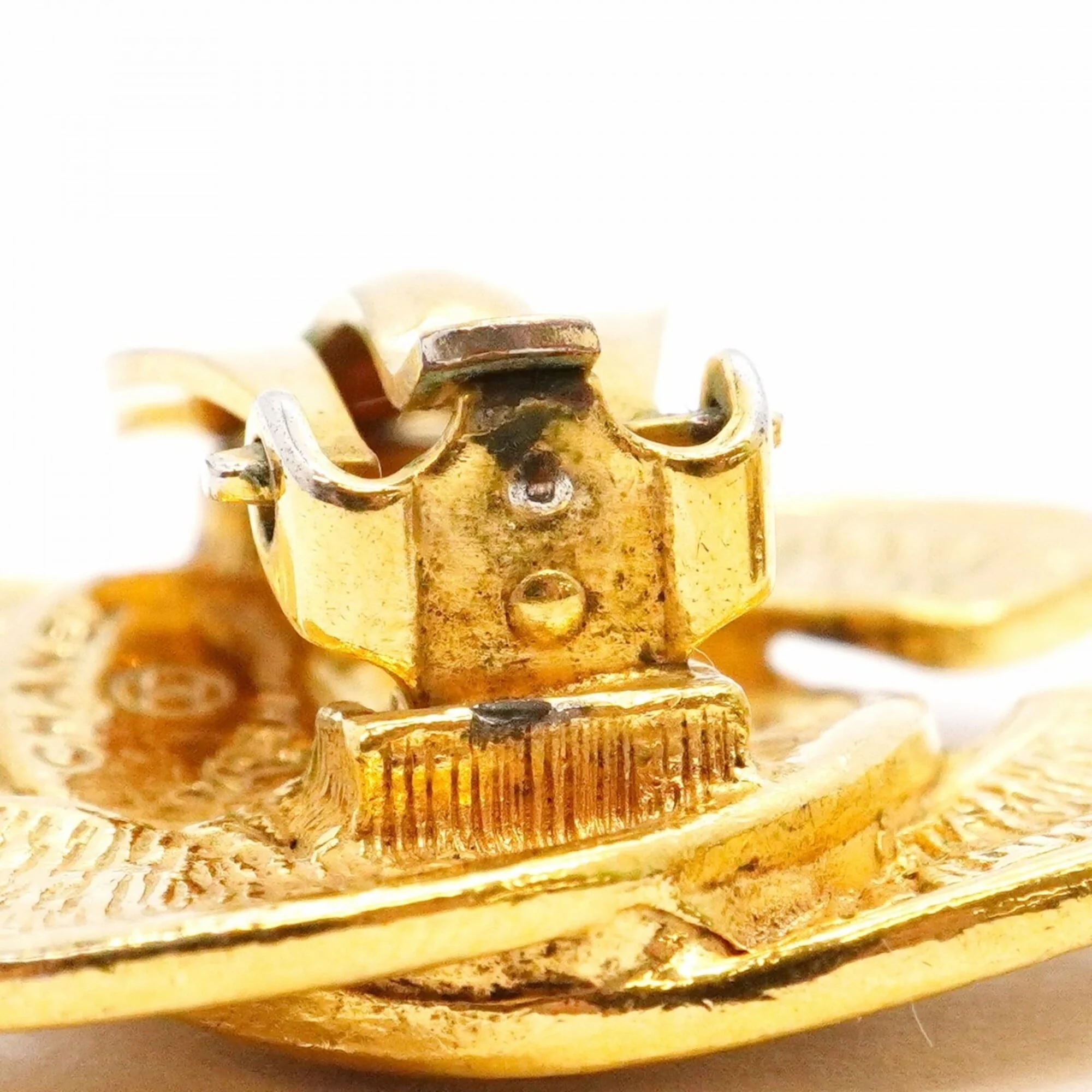 CC Logo Clip-On Earrings Metal Gold-Tone Metal - Image 7