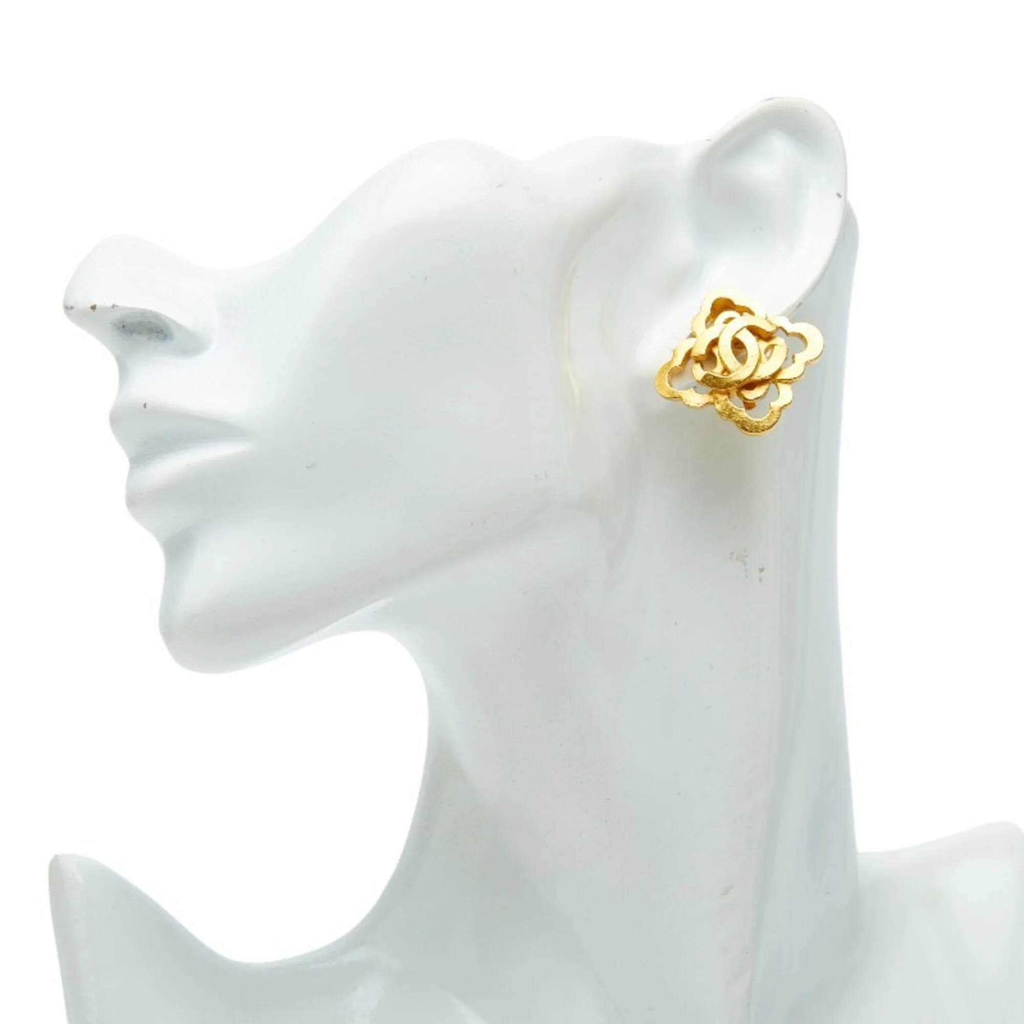 CC Logo Clip-On Earrings Metal Gold-Tone Metal - Image 5