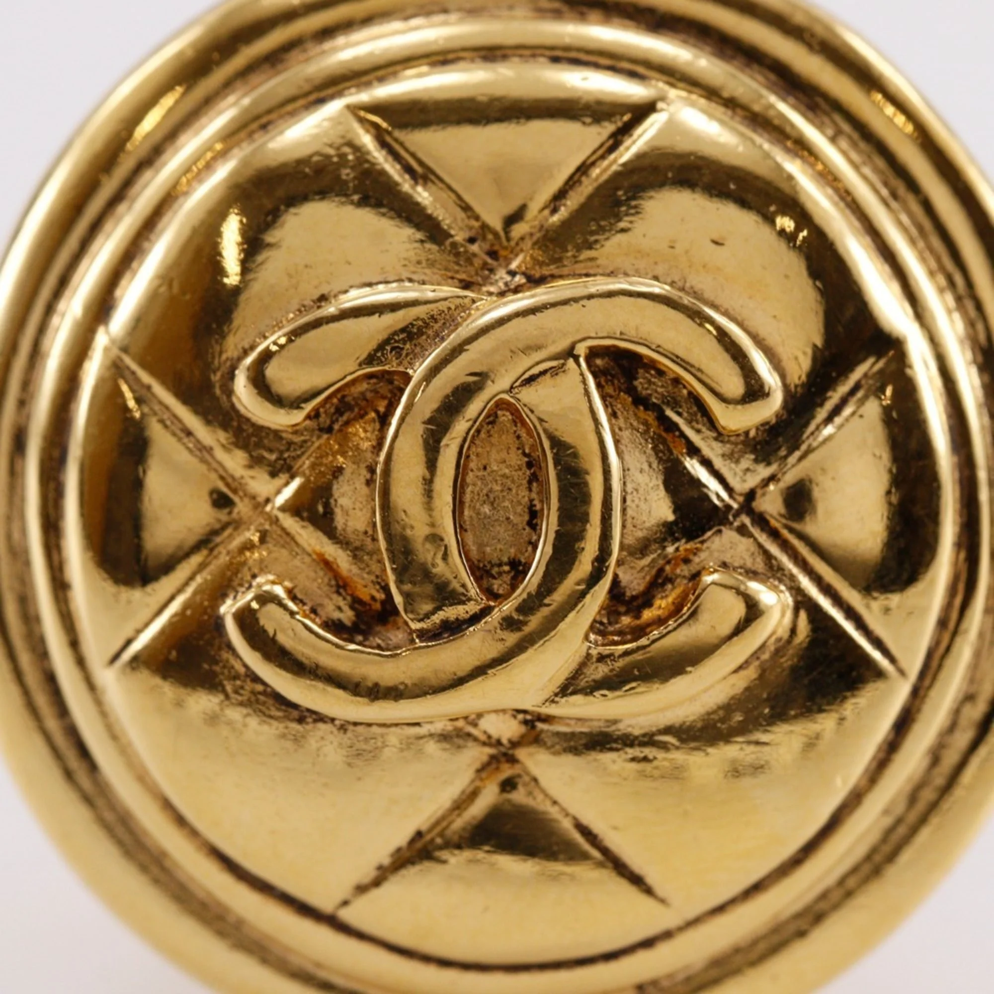 CC Logo Clip-On Earrings Metal Gold-Tone Metal - Image 5
