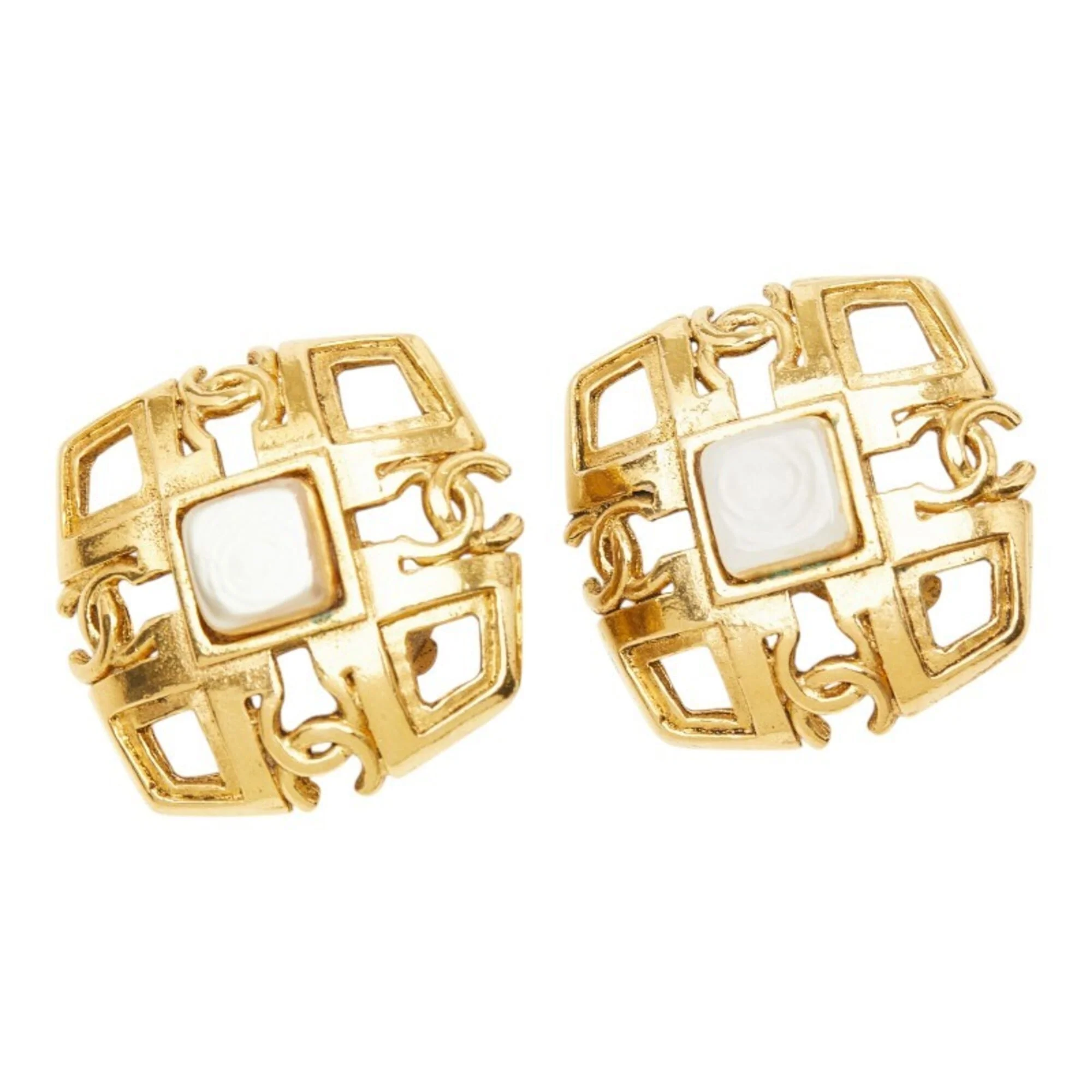 CC Logo Clip-On Earrings Metal Gold-Tone Metal