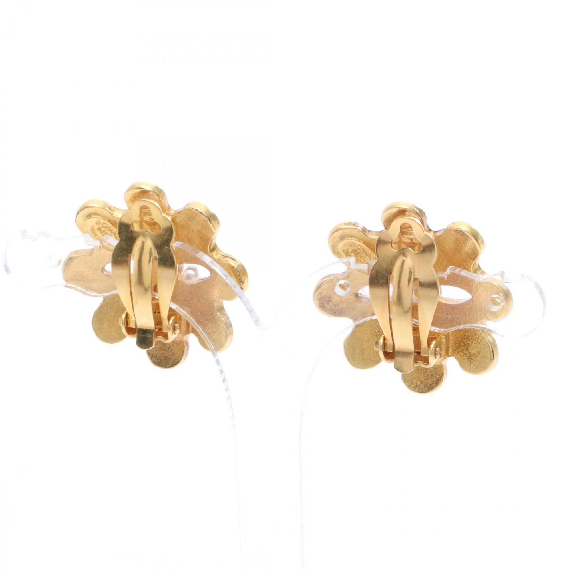 CC Logo Clip-On Earrings Metal Gold-Tone Metal - Image 2