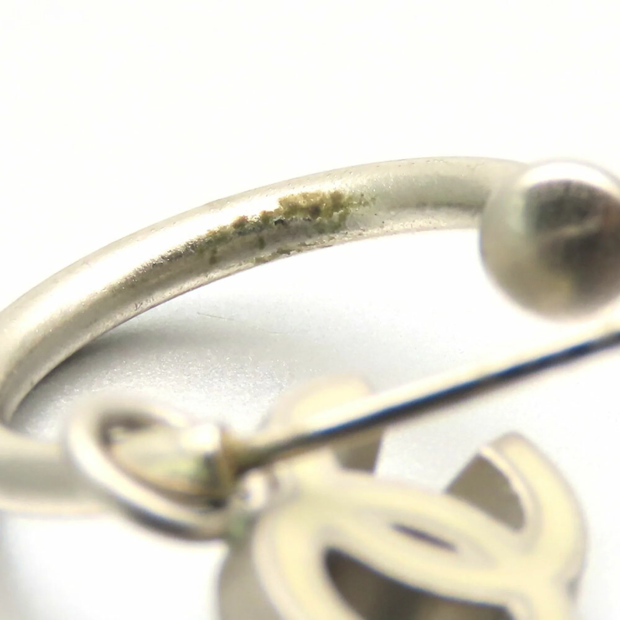 CC Logo Earrings Metal - Image 8