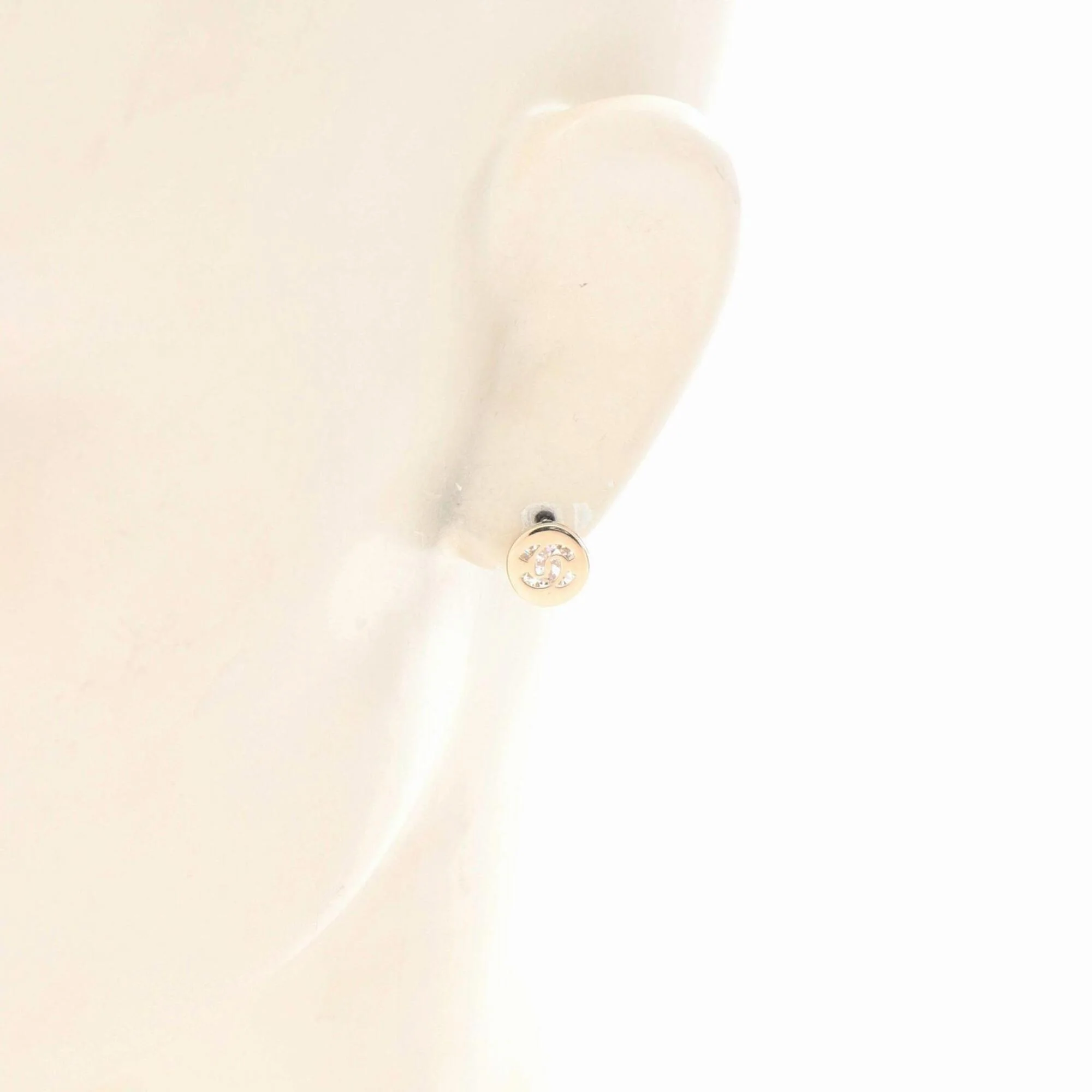CC Logo Earrings Metal Gold-Tone Metal - Image 4