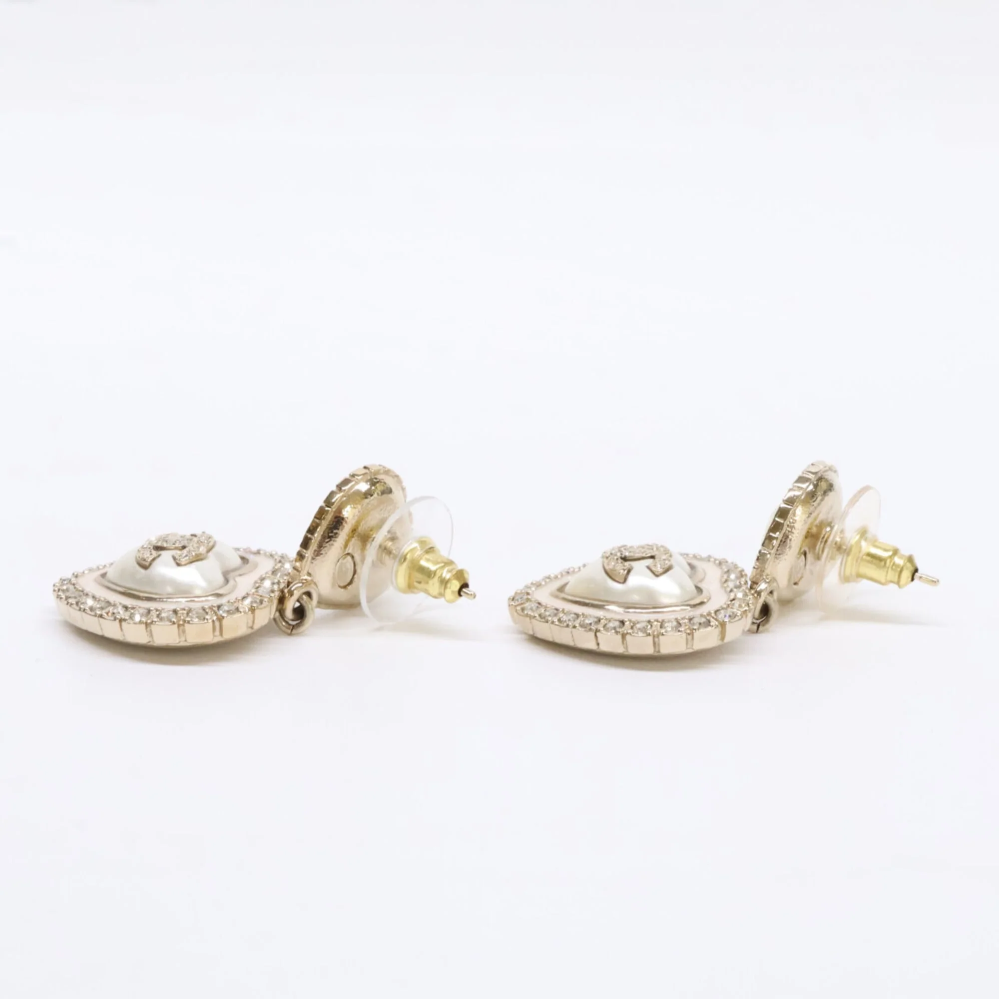 CC Logo Heart Earrings Metal Gold-Tone Metal - Image 2