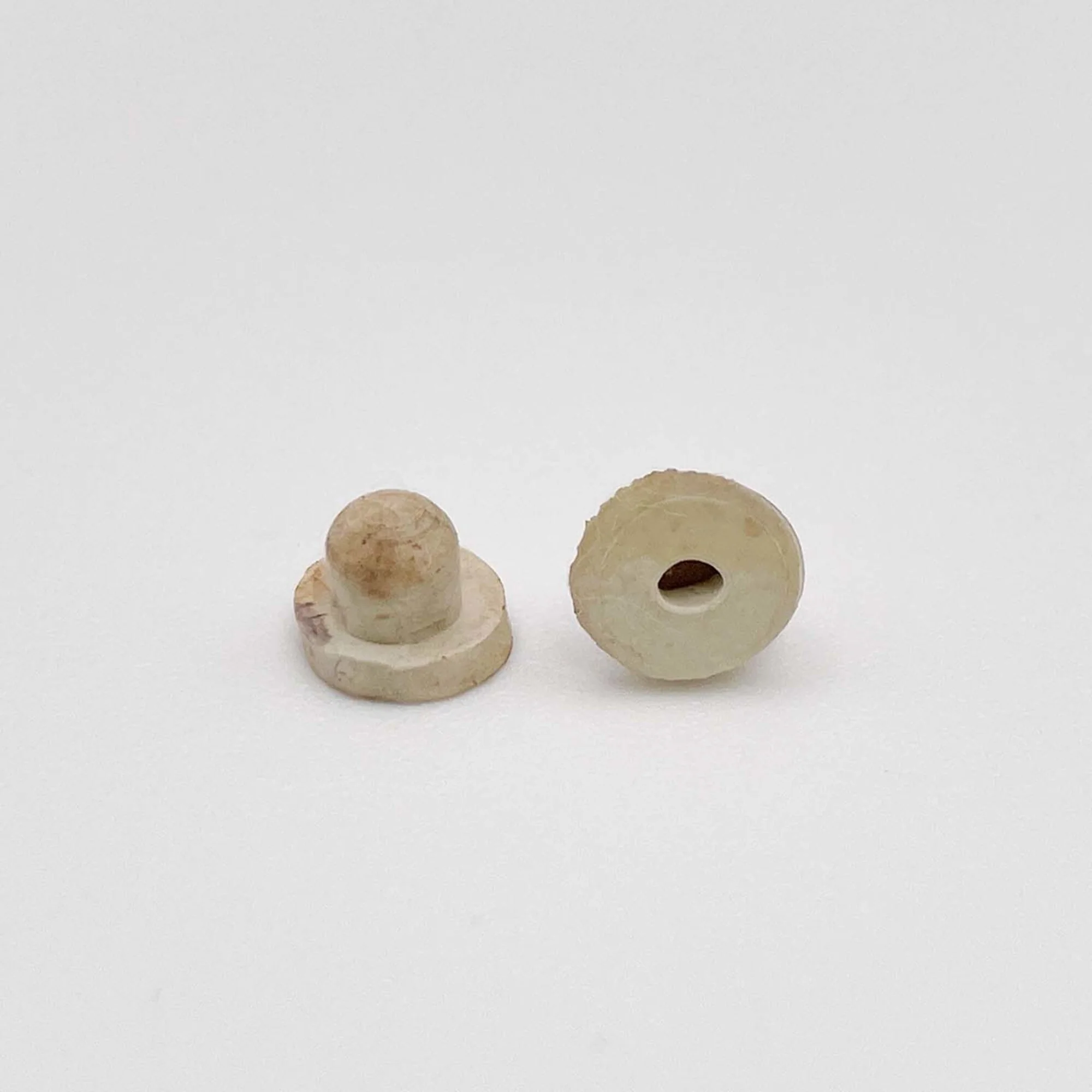 CC Logo Round Clip-On Earrings Gold-Tone Metal Gold-Tone Metal - Image 7