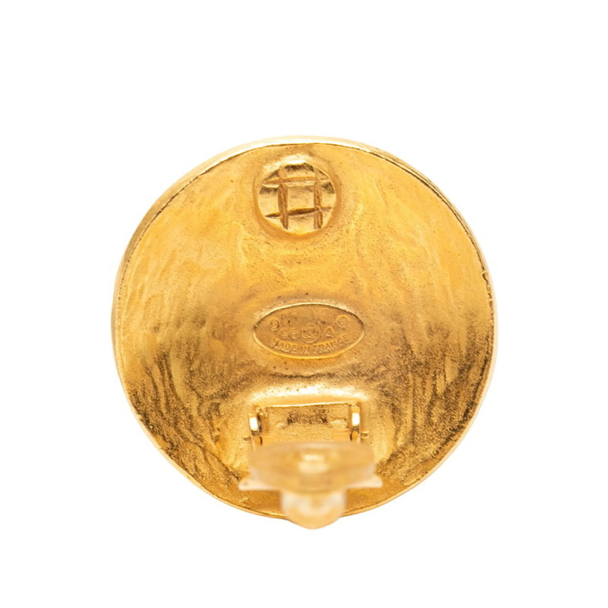 CC Logo Round Clip-On Earrings Metal Gold-Tone Metal - Image 3