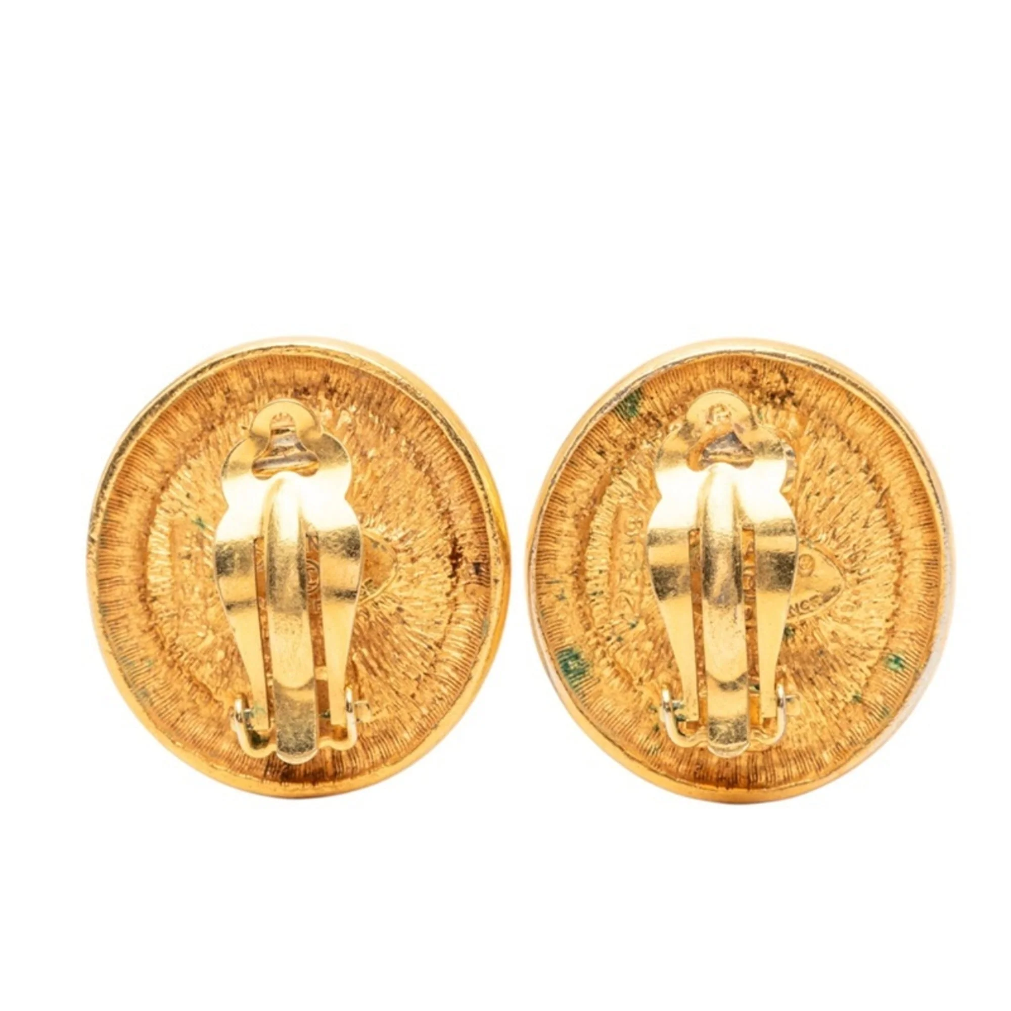 CC Logo Round Clip-On Earrings Metal Gold-Tone Metal - Image 2