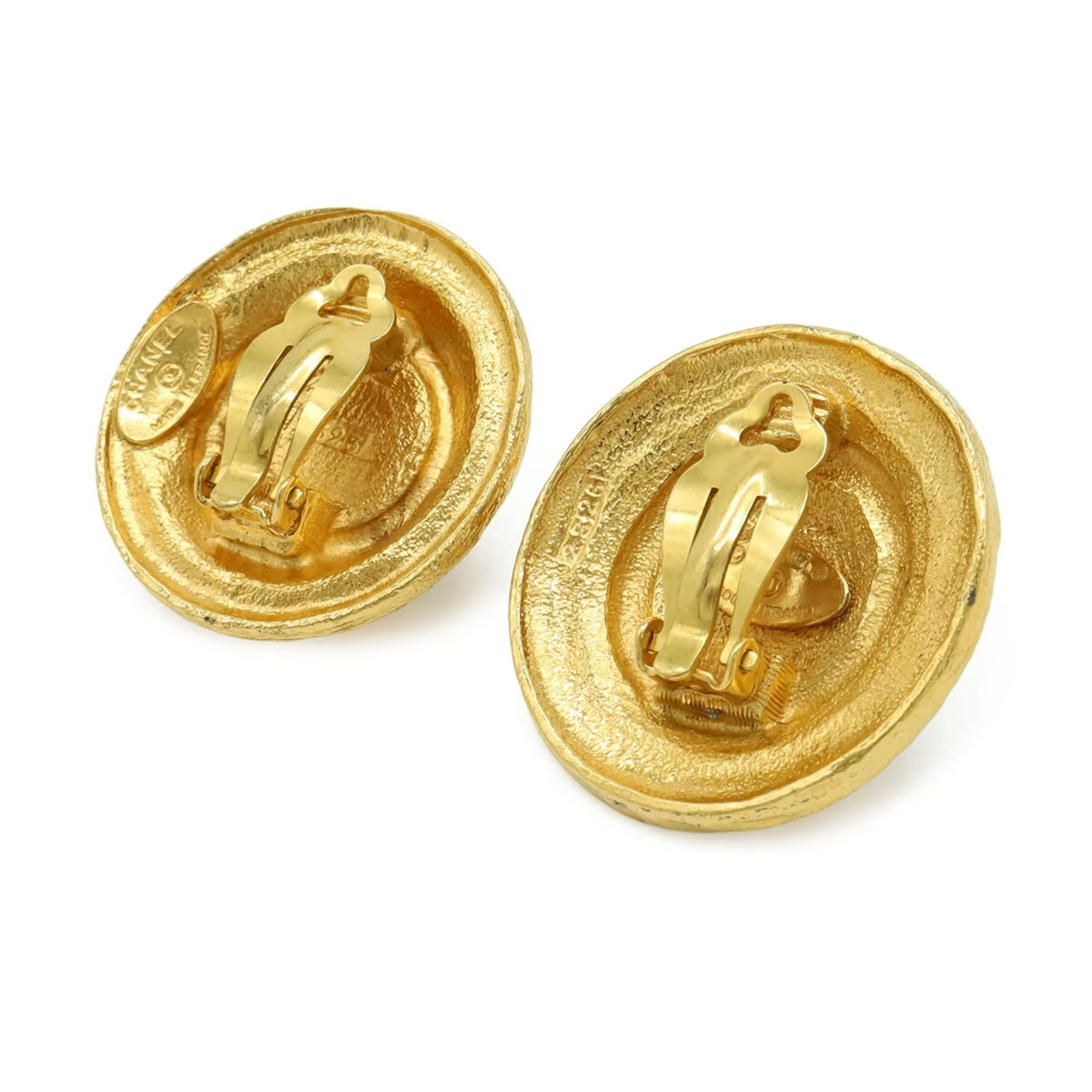 CC Logo Round Clip-On Earrings Metal Gold-Tone Metal - Image 4