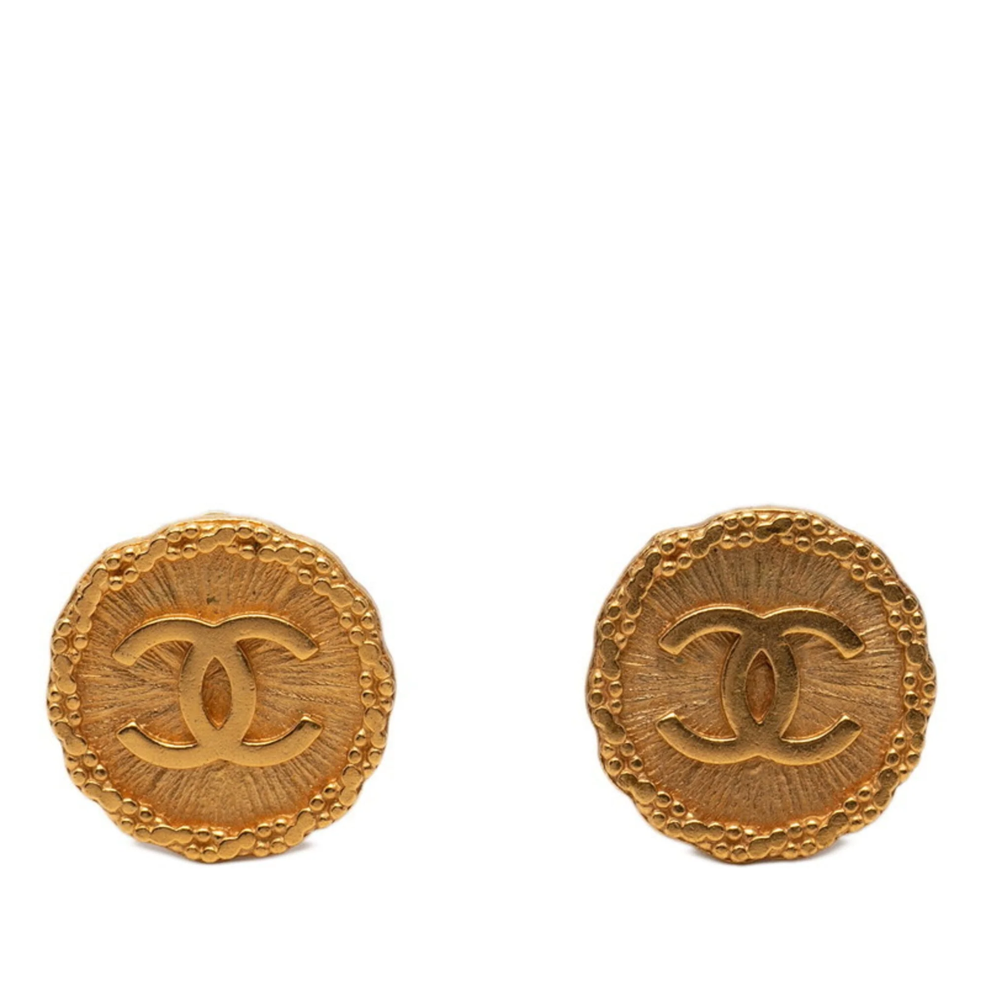 CC Logo Round Clip-On Earrings Metal Gold-Tone Metal