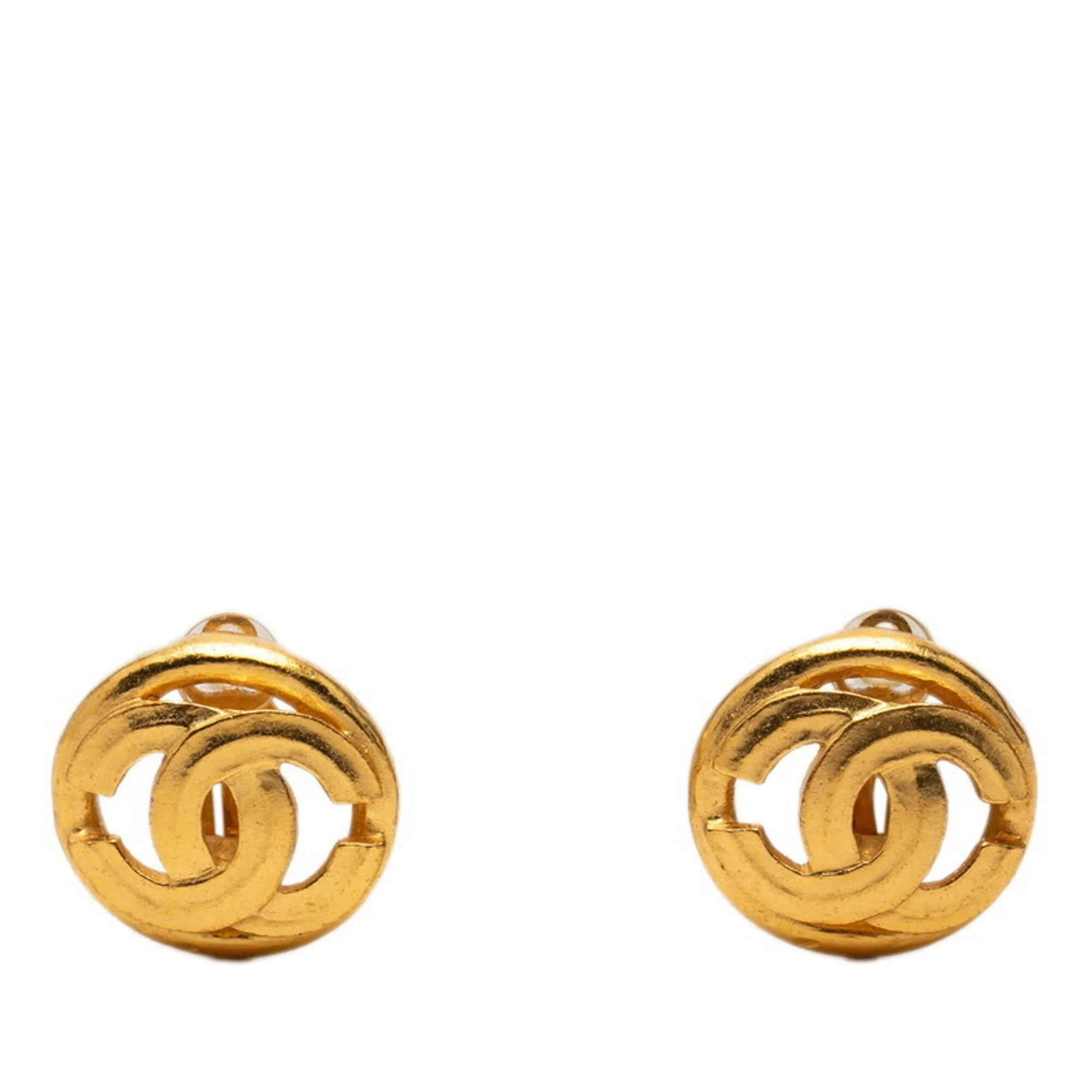 CC Logo Round Clip-On Earrings Metal Gold-Tone Metal