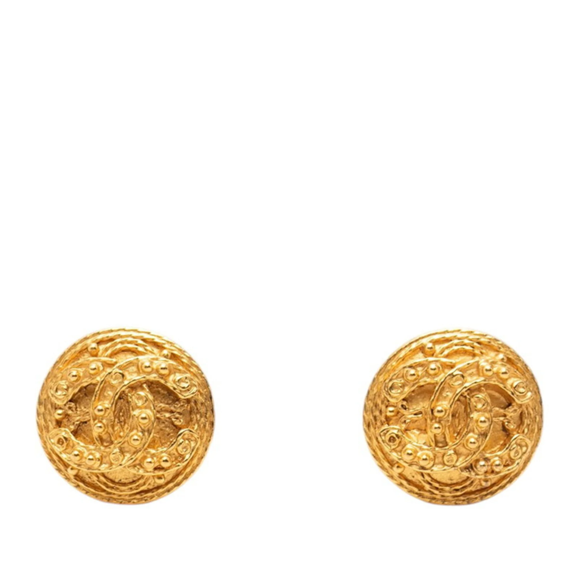 CC Logo Round Clip-On Earrings Metal Gold-Tone Metal