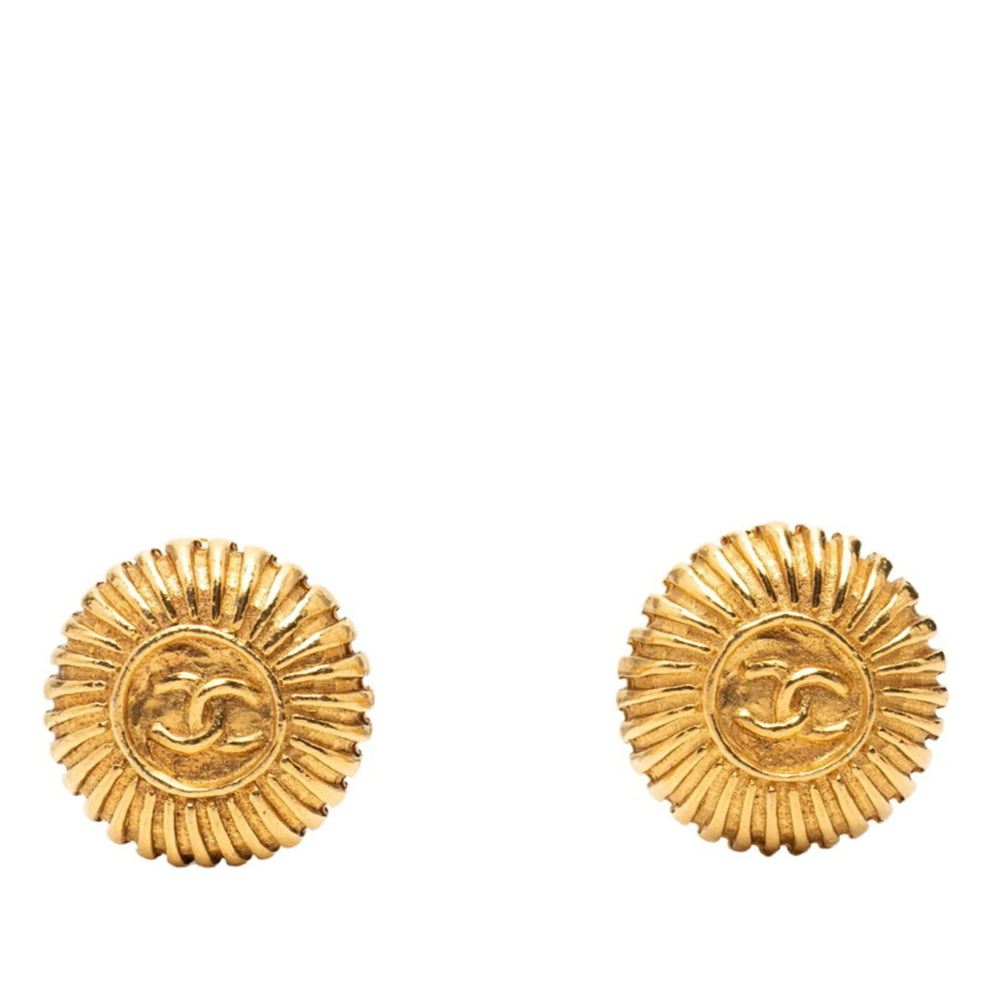 CC Logo Round Clip-On Earrings Metal Gold-Tone Metal