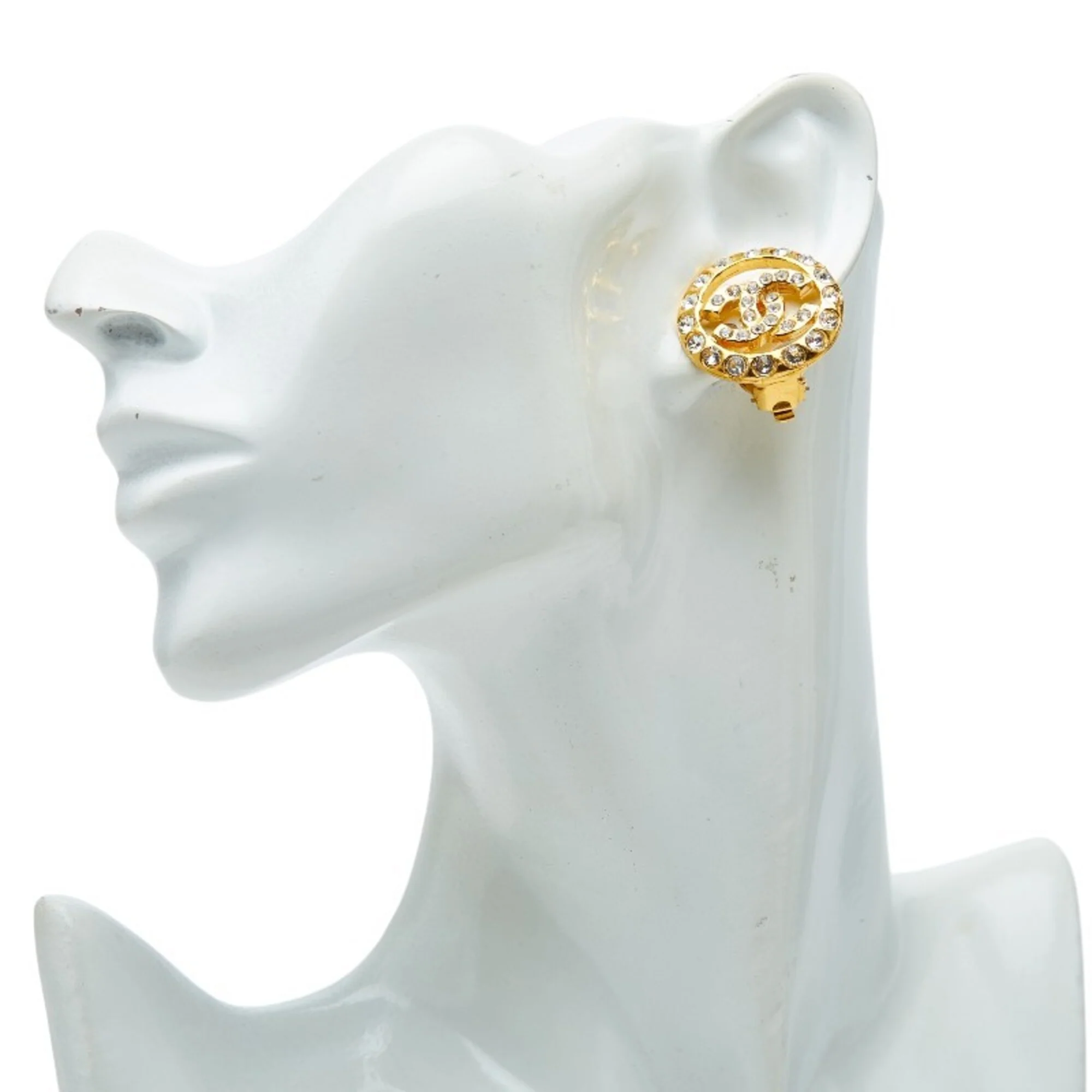 CC Logo Round Clip-On Earrings Metal Gold-Tone Metal - Image 5