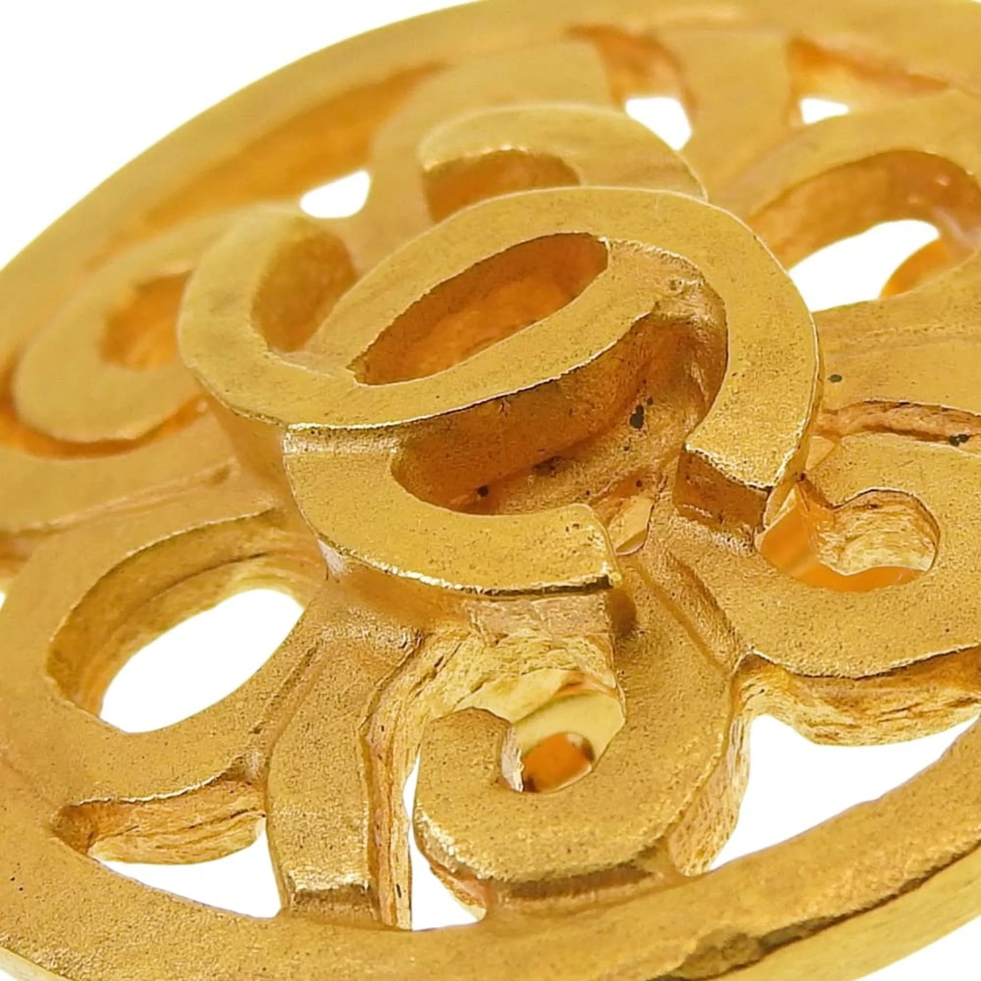 CC Logo Round Clip-On Earrings Metal Gold-Tone Metal - Image 6