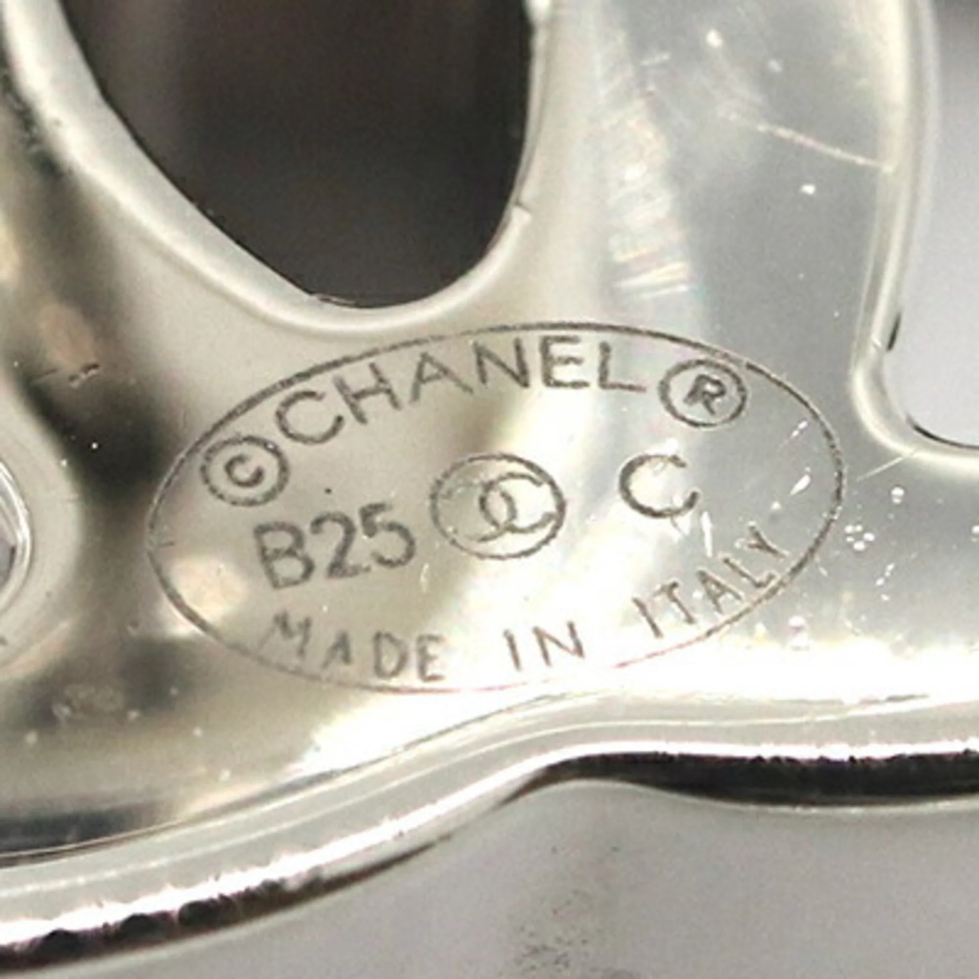 CC Logo Single Earring Silver-Tone Metal Silver-Tone Metal - Image 4