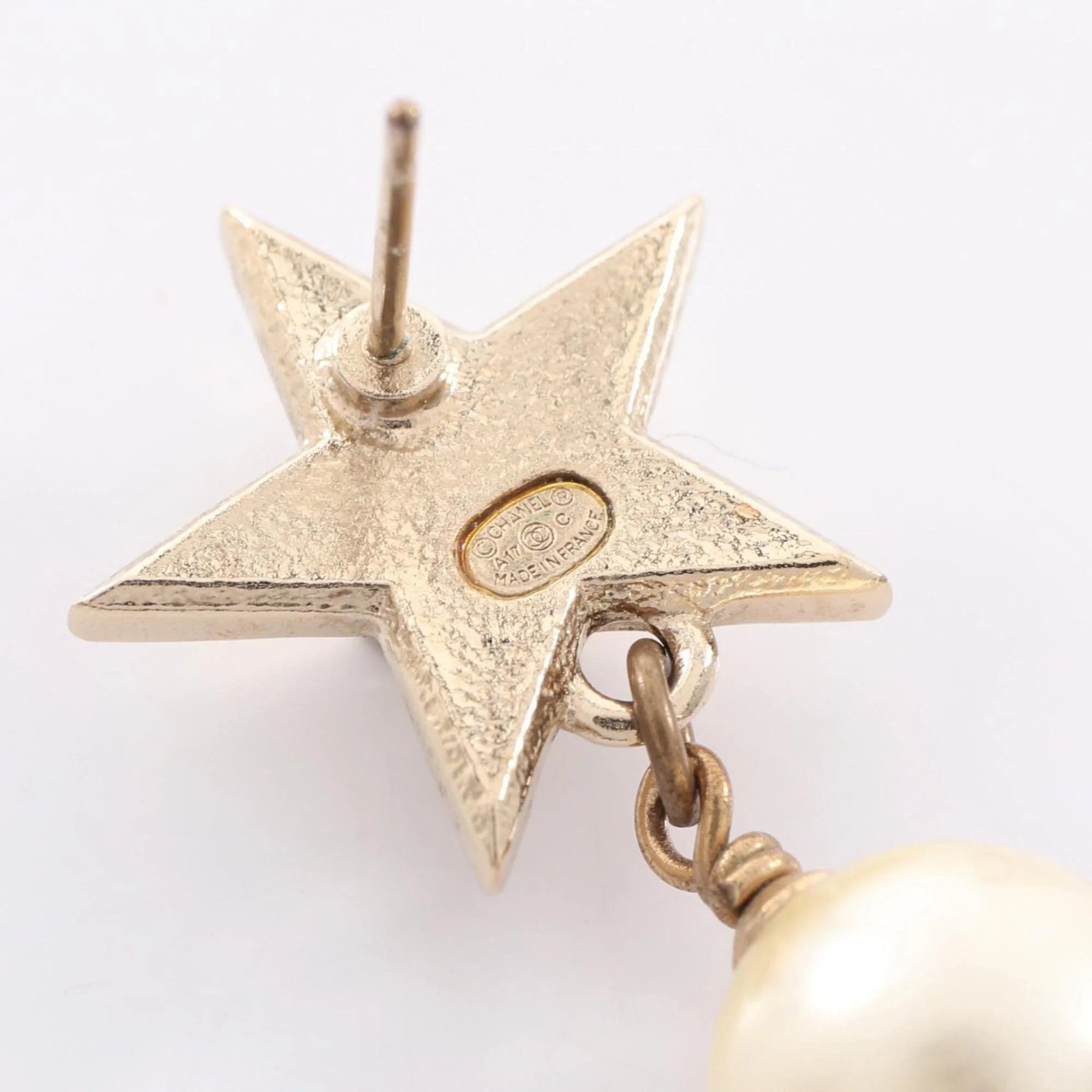 CC Logo Star Earrings Metal Gold-Tone Metal - Image 3
