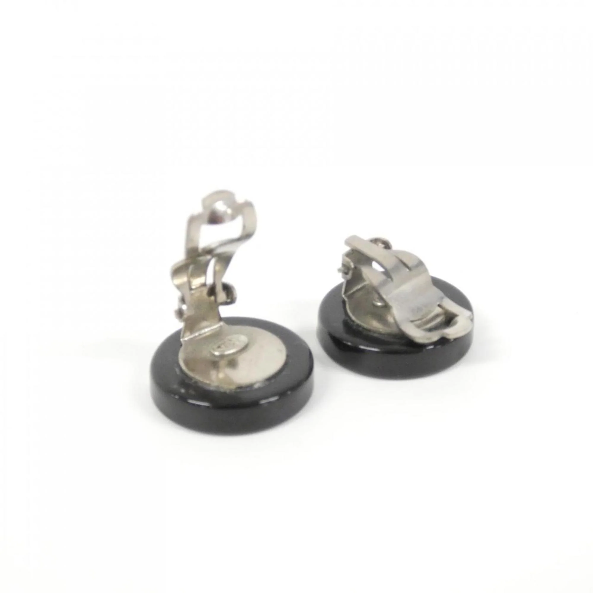 Clip-On Earrings Clip-On - Image 3