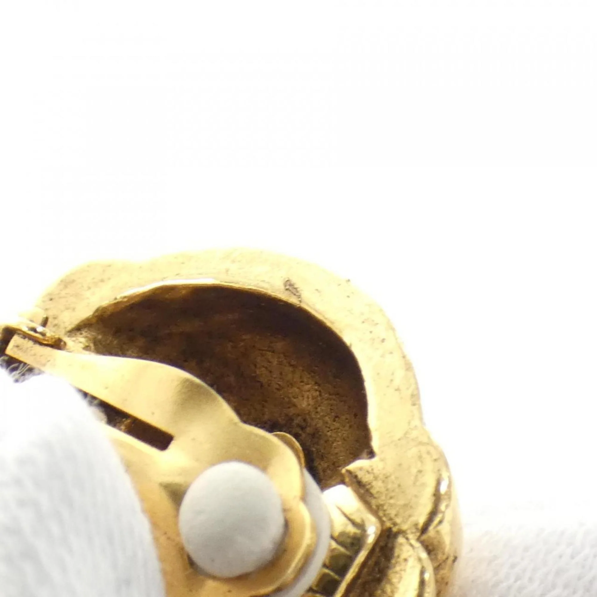 Clip-On Earrings Clip-On Gold-Tone Metal - Image 4