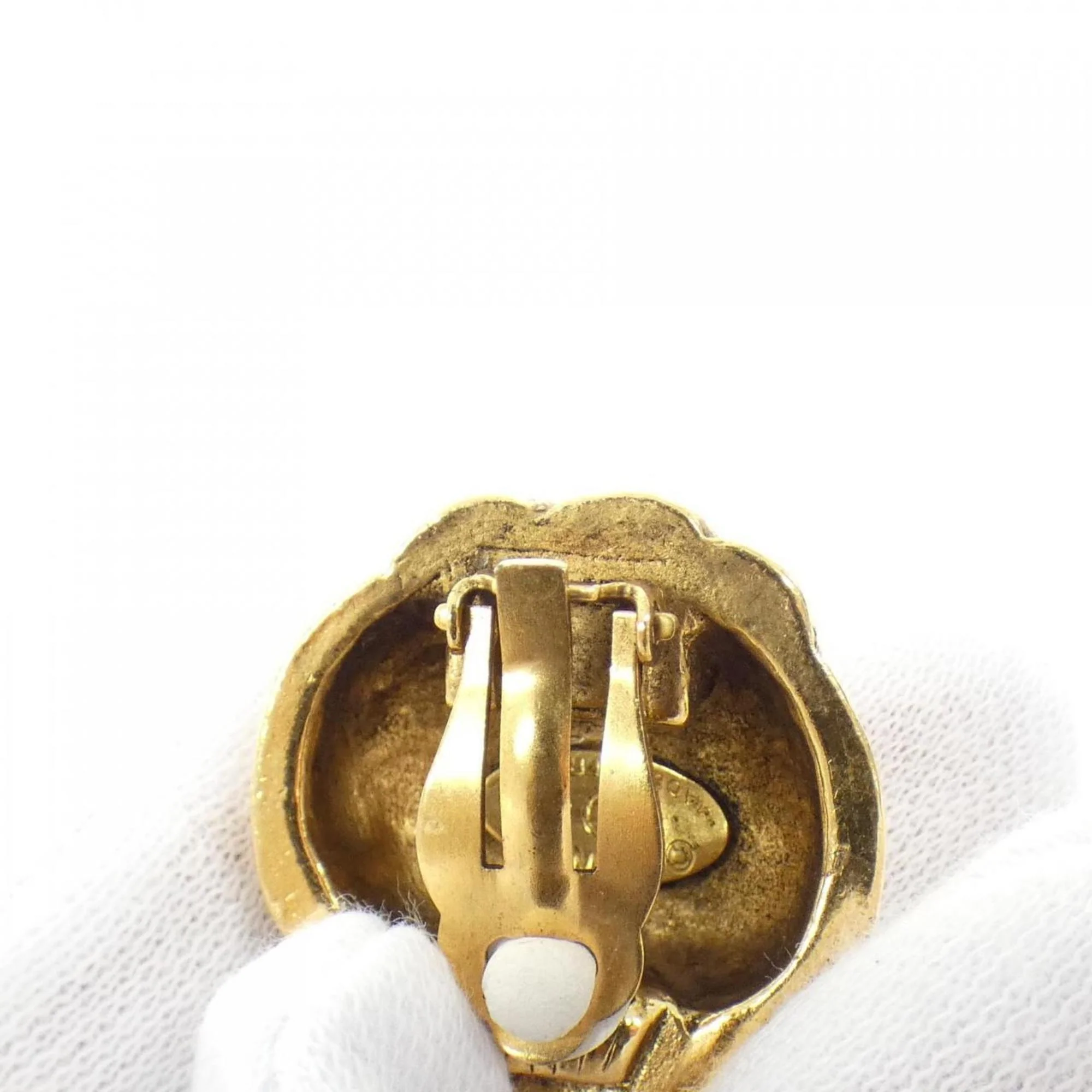 Clip-On Earrings Clip-On Gold-Tone Metal - Image 5