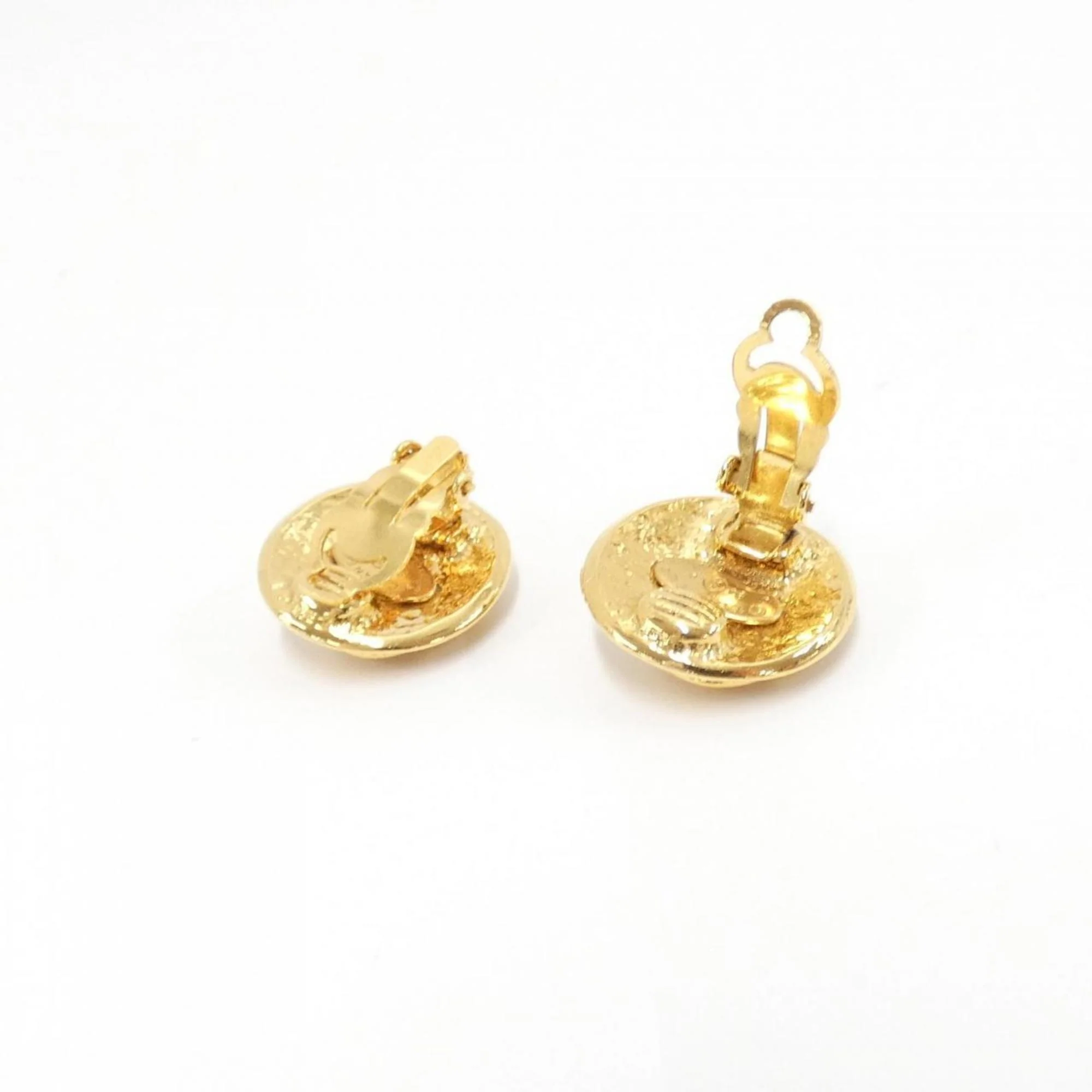 Clip-On Earrings Clip-On Gold-Tone Metal - Image 3