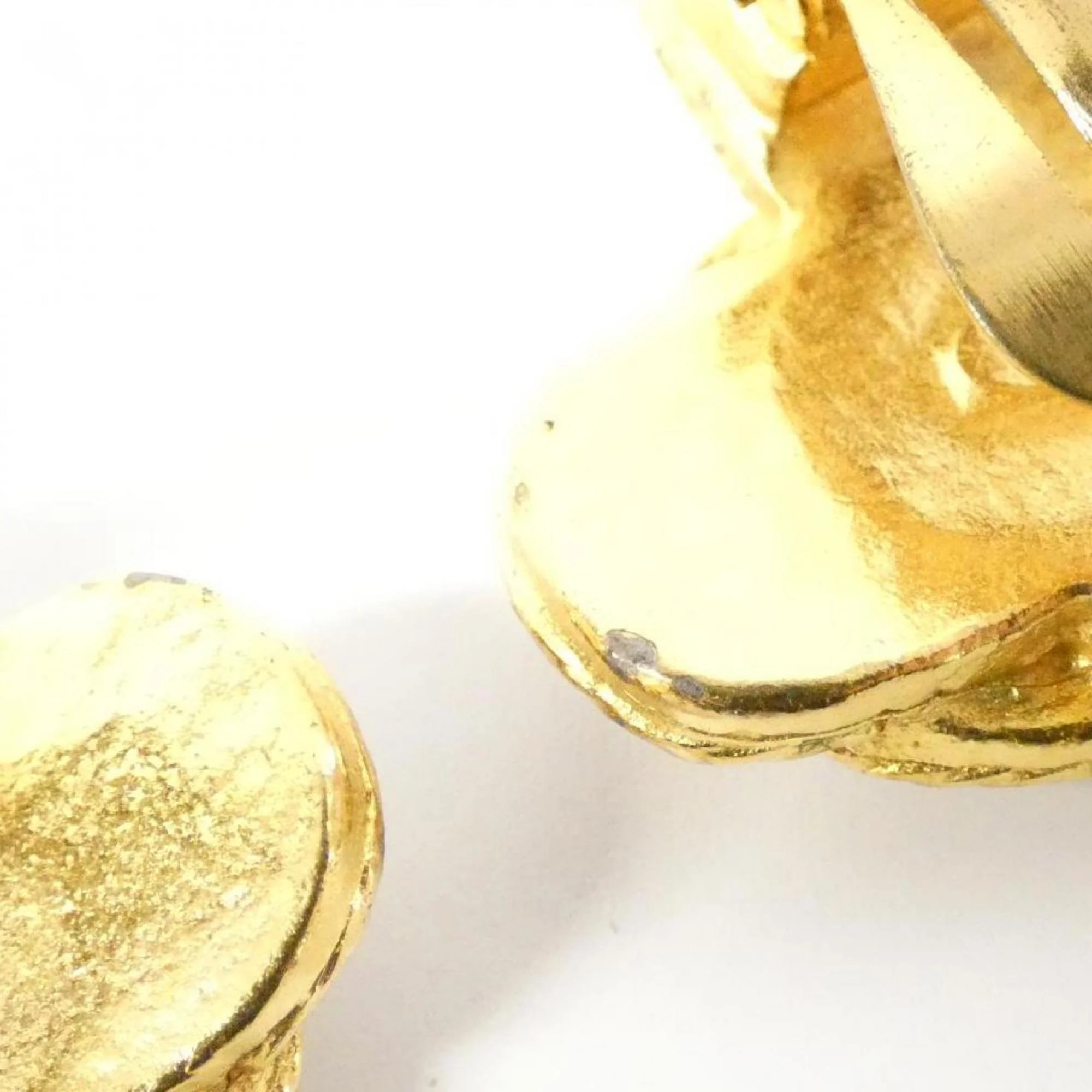 Clip-On Earrings Clip-On Gold-Tone Metal - Image 4