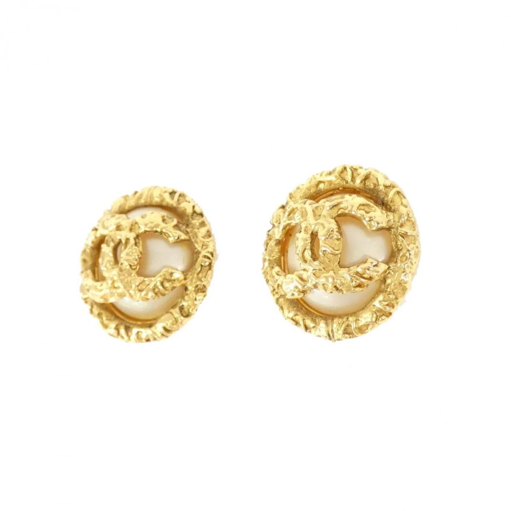 Clip-On Earrings Clip-On Gold-Tone Metal - Image 2