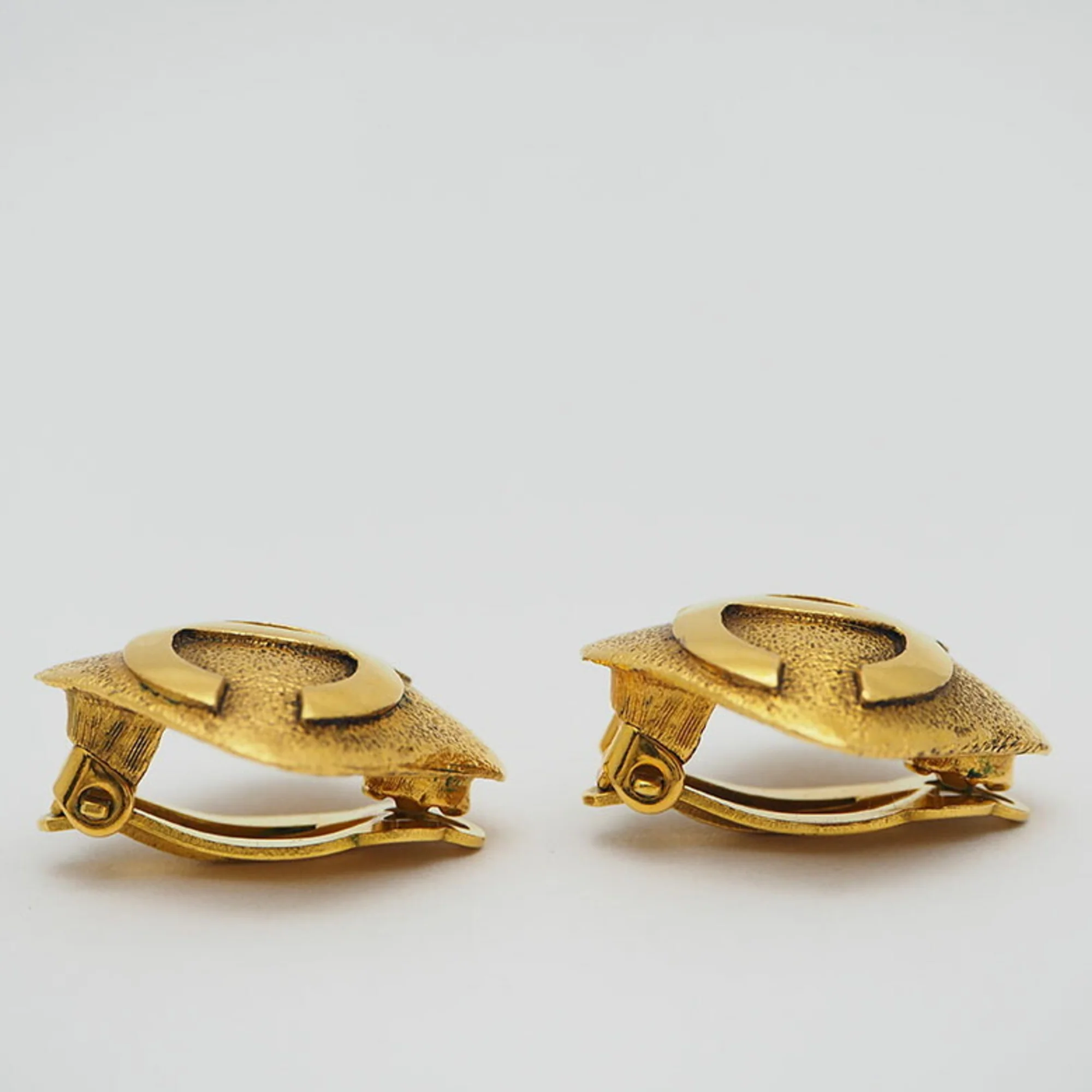 Clip-On Earrings Clip-On Gold-Tone Metal - Image 2