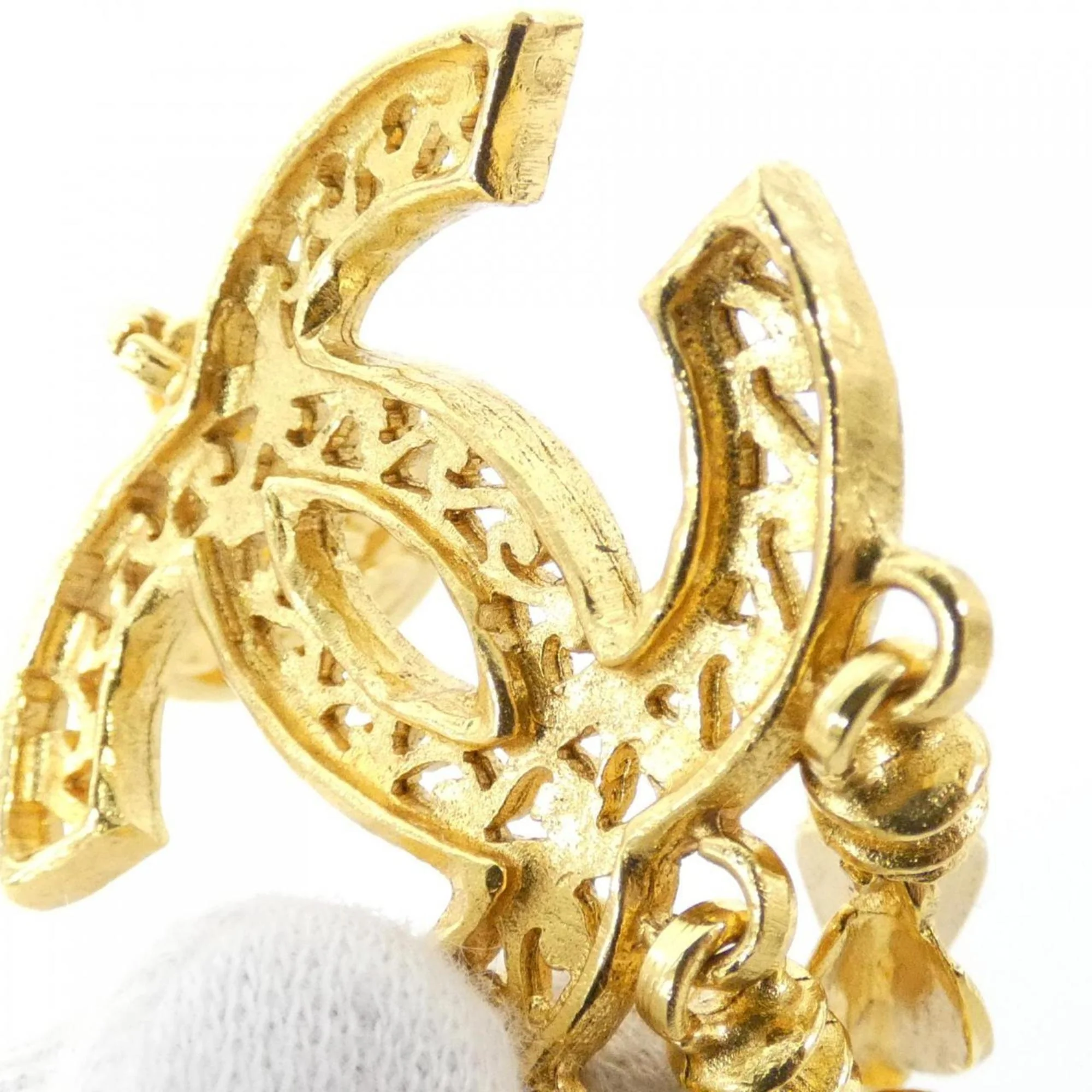 Clip-On Earrings Clip-On Gold-Tone Metal - Image 3