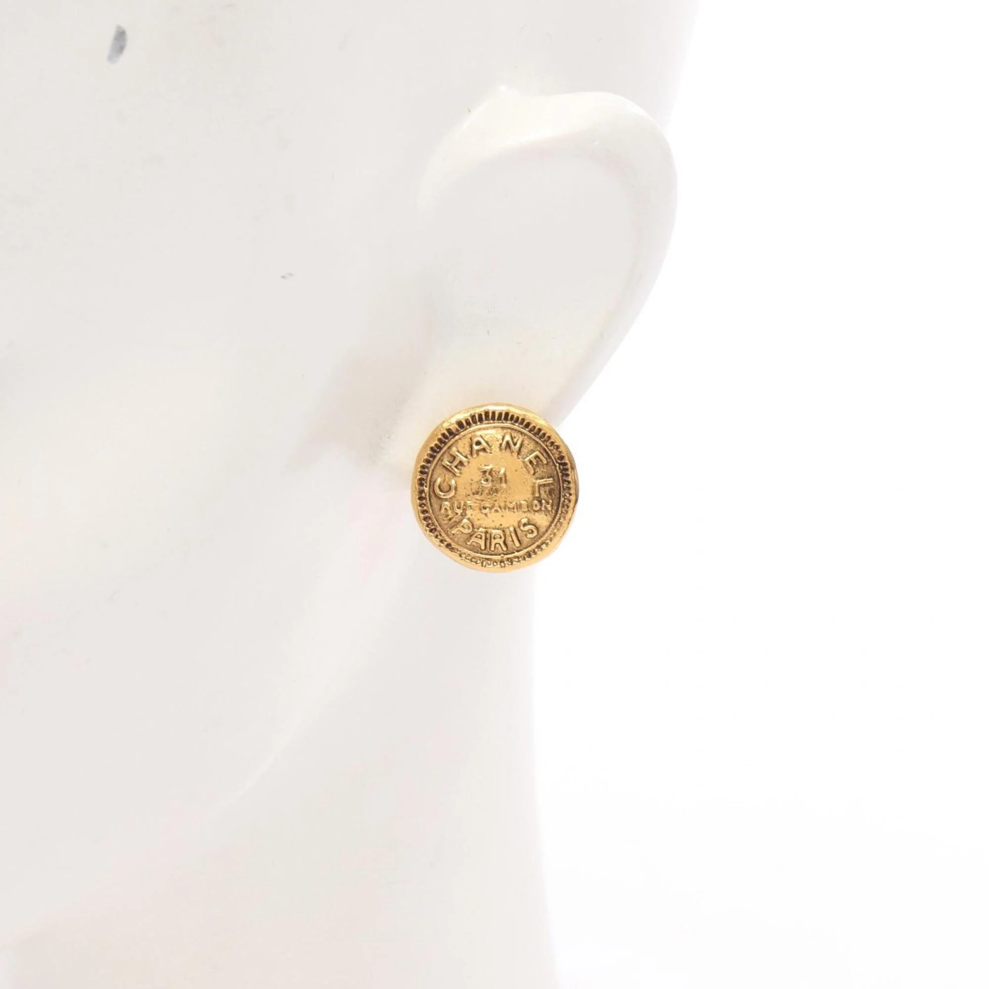 Clip-On Earrings Logo Clip-On Gold-Tone Metal - Image 4