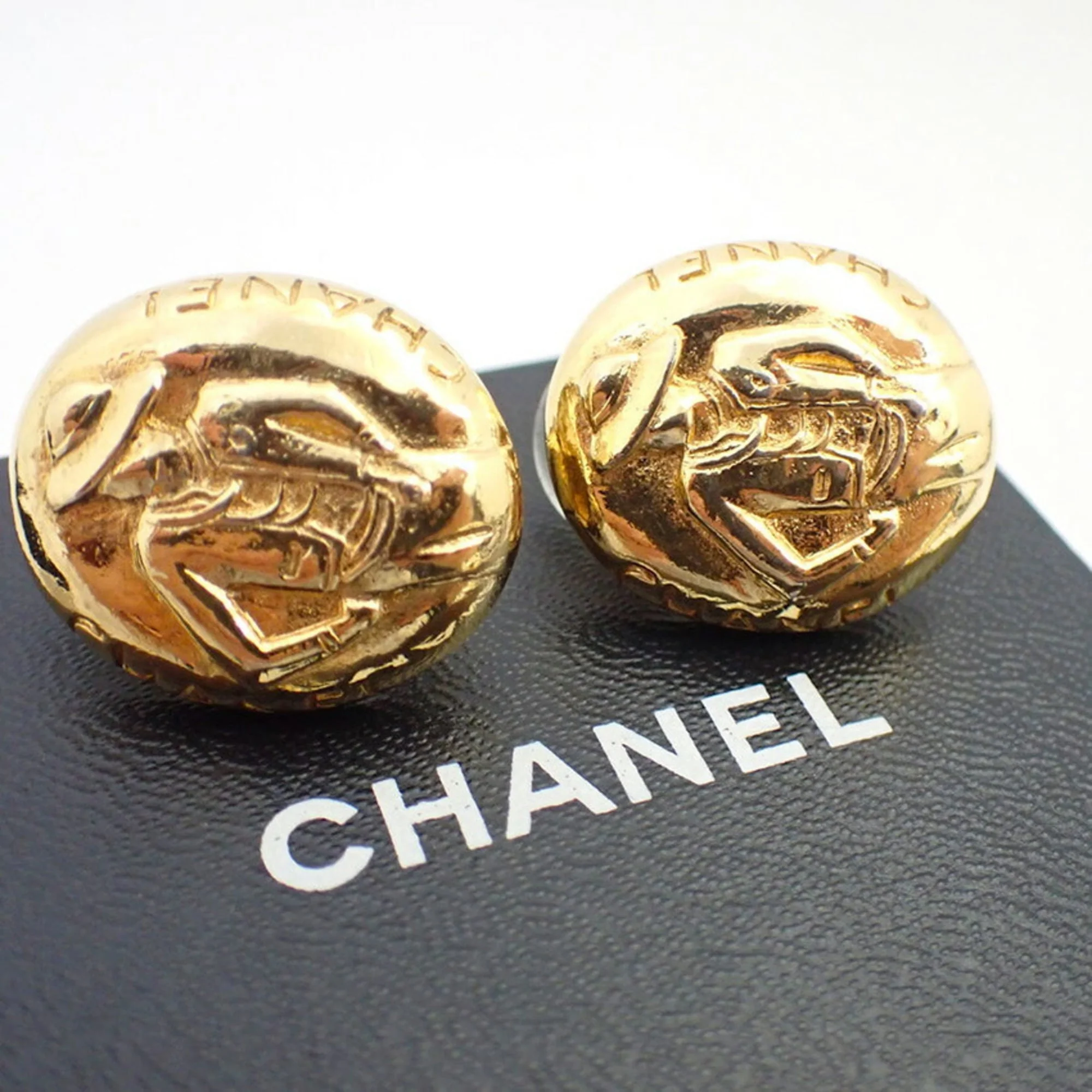 Clip-On Earrings Metal - Image 9