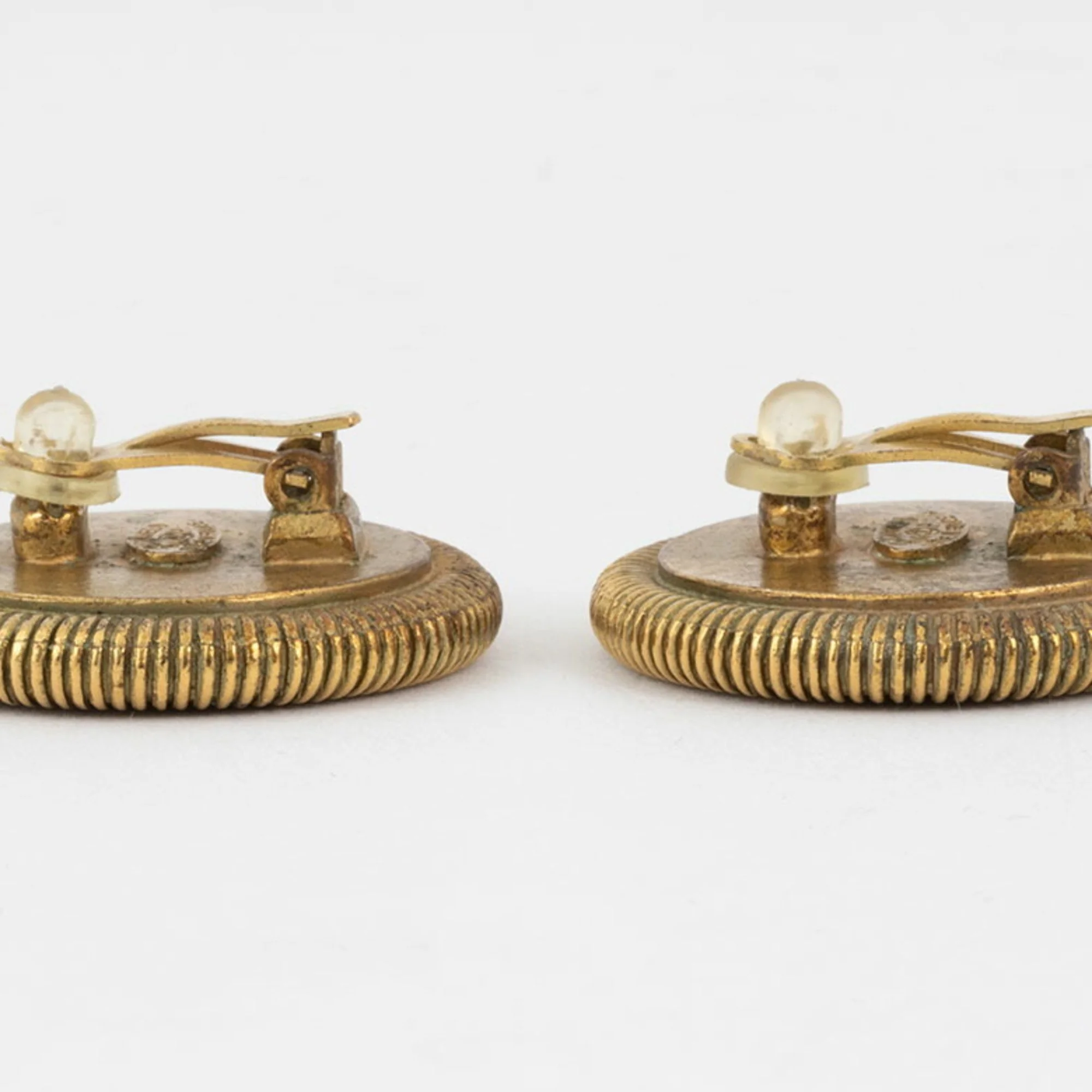 Clip-On Earrings Shell - Image 4