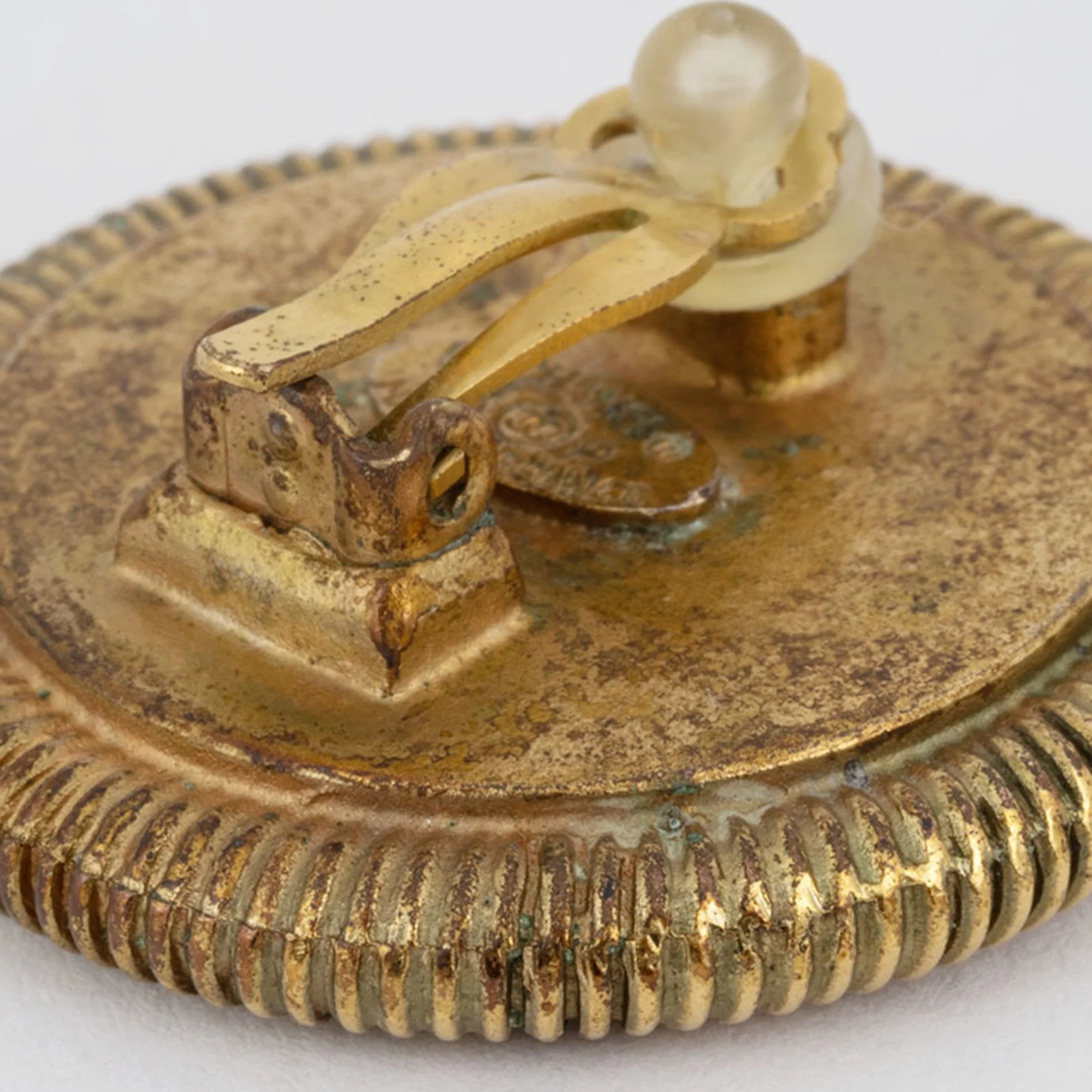 Clip-On Earrings Shell - Image 8