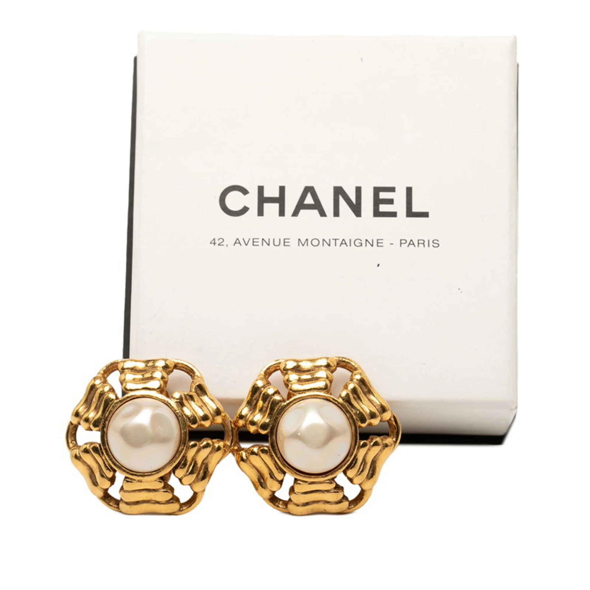 Pearl Clip-On Earrings Gold and Faux Pearl - Image 4