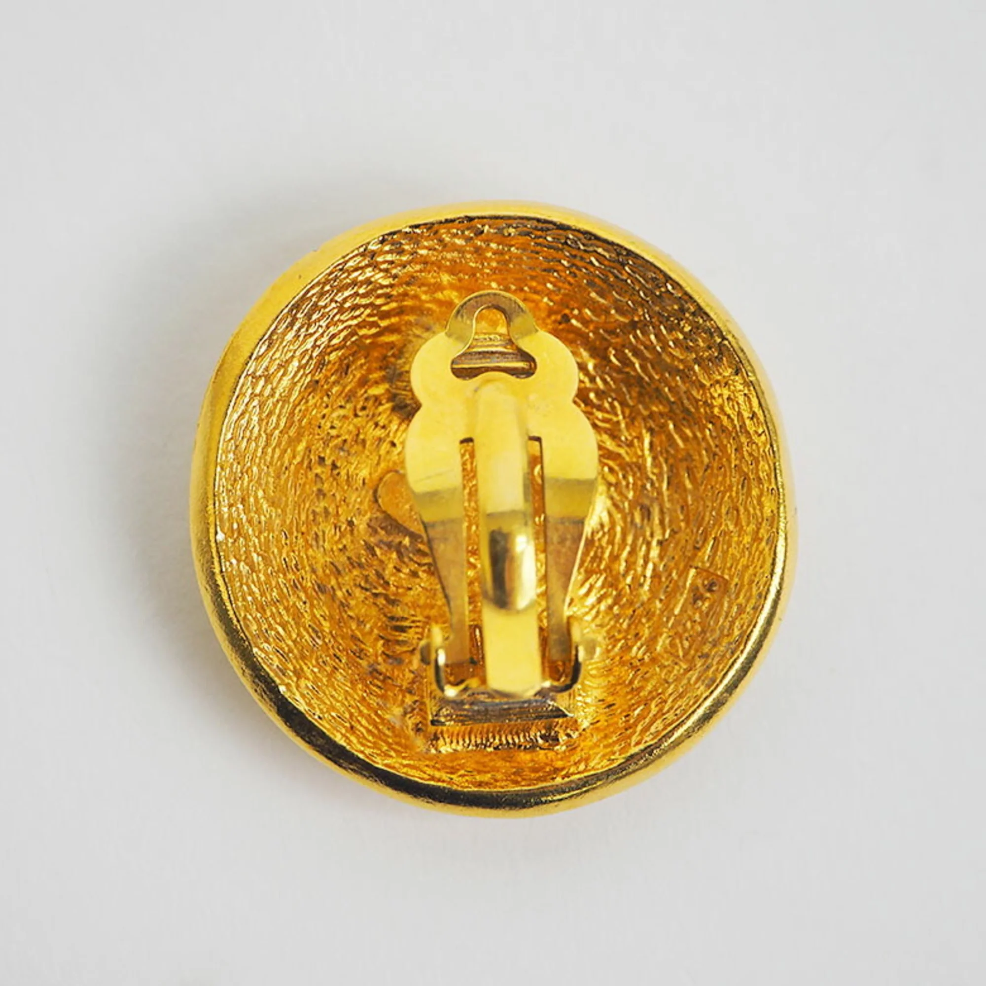 Vintage Clip-On Earrings Clip-On Gold-Tone Metal - Image 3