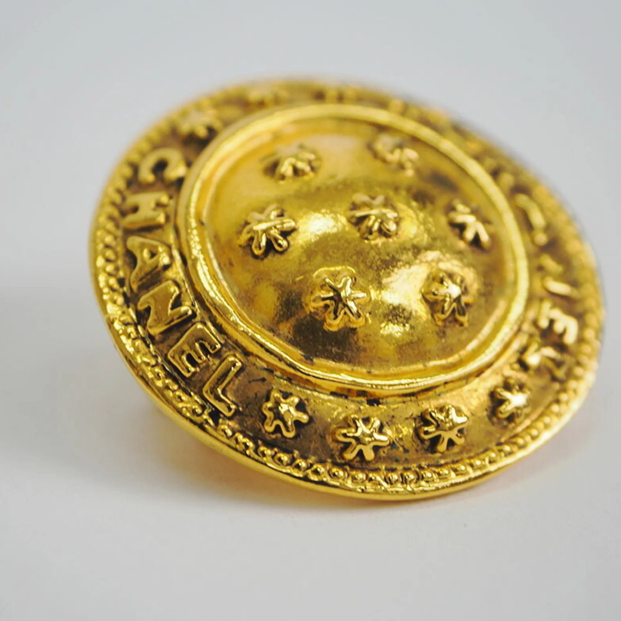 Vintage Earrings Gold-Tone Metal - Image 5