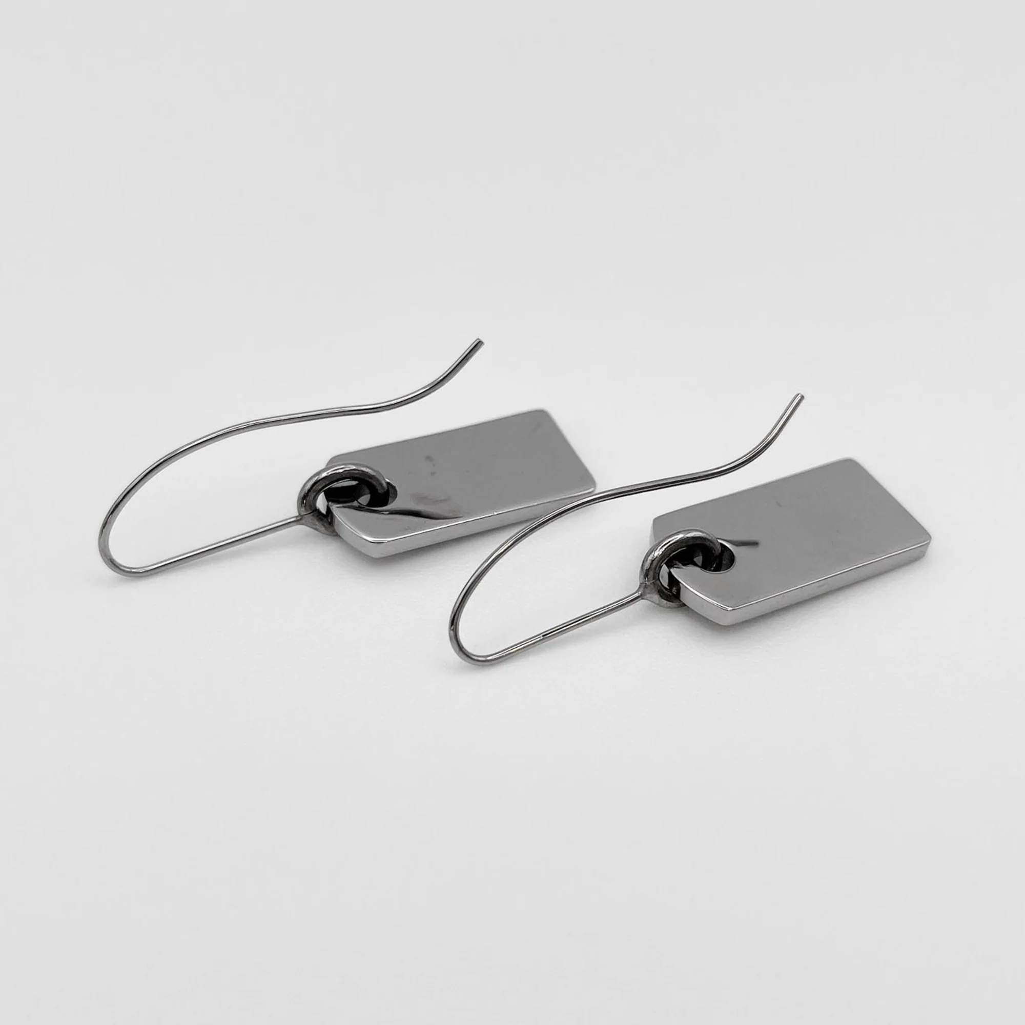 Logo Earrings Metal - Image 5