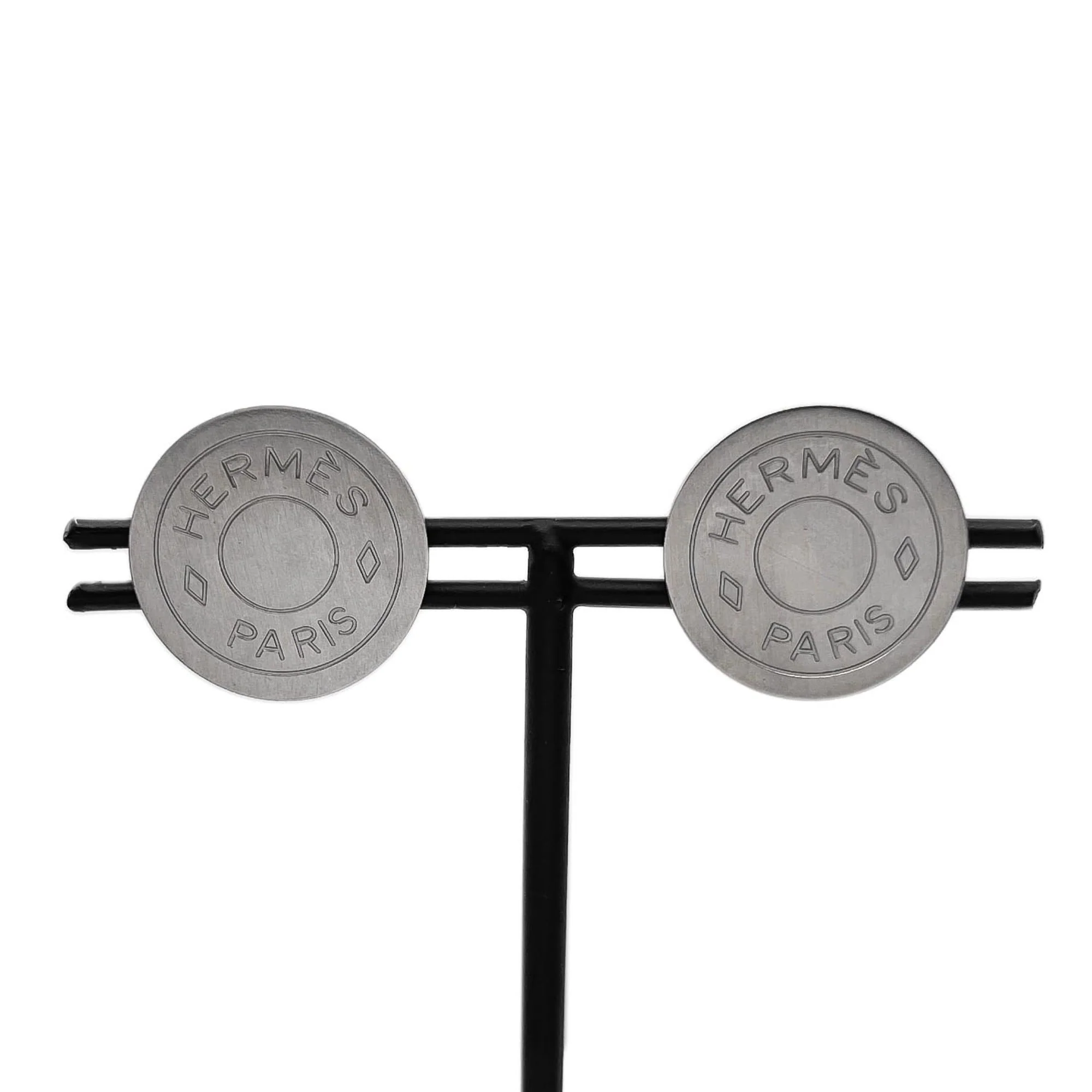 Sellier Clip-On Earrings Metal Silver Silver-Tone Metal