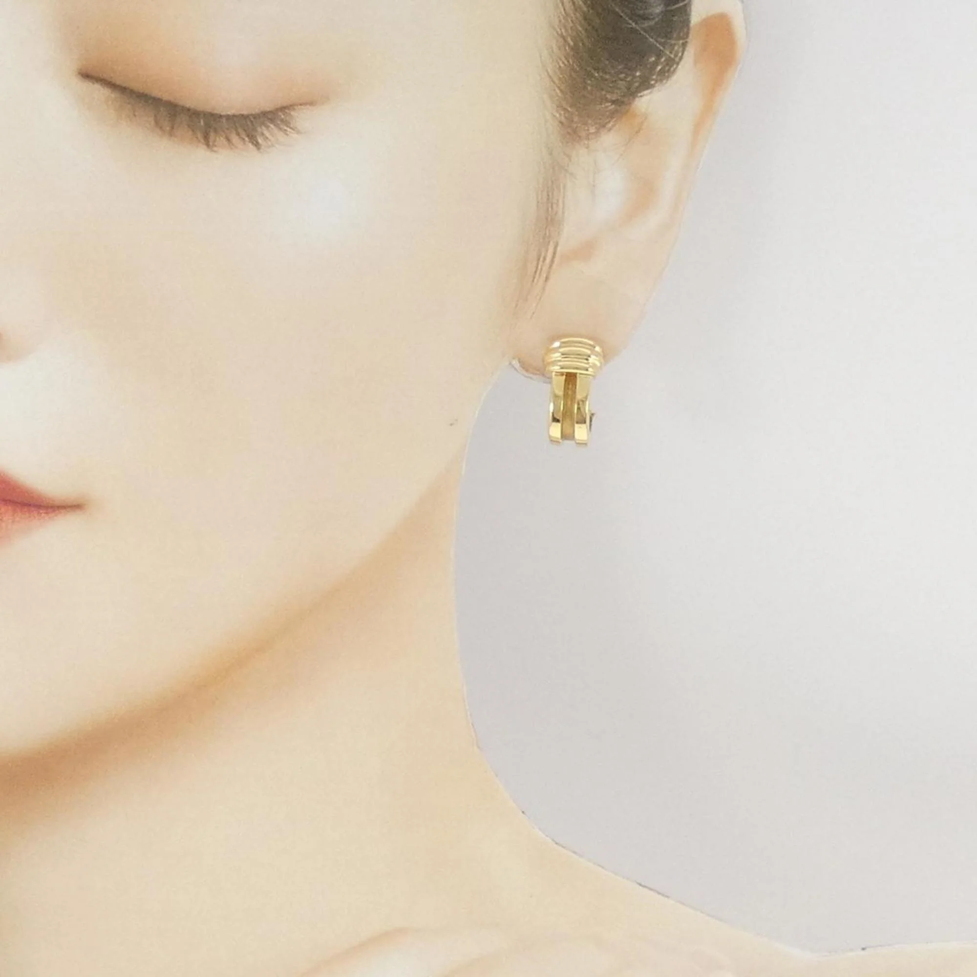 Atlas Earrings 18K Yellow Gold 18K Yellow Gold - Image 4