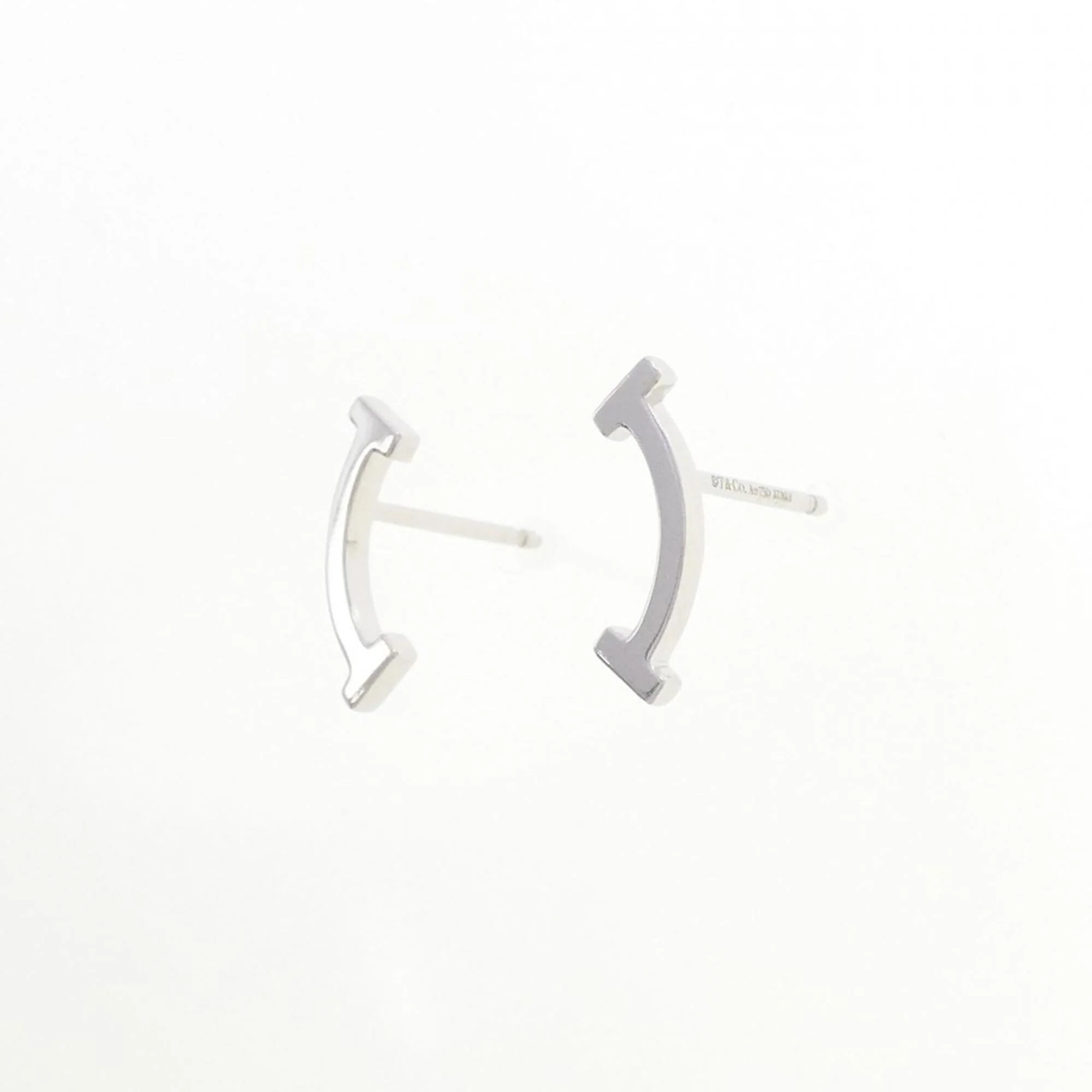 T Smile Pendant Necklace 18K White Gold Earrings 18K White Gold - Image 2