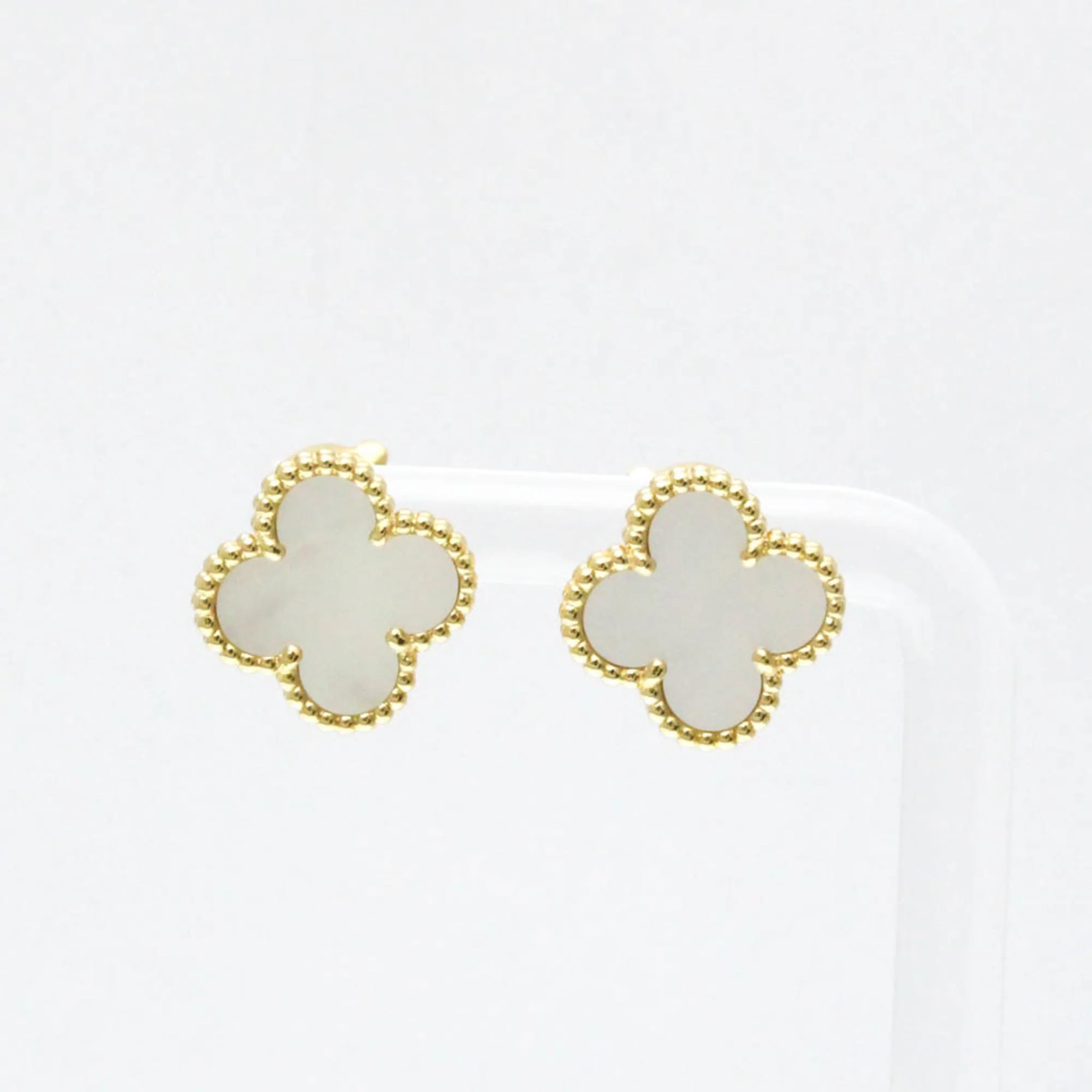 Vintage Alhambra Earrings 18K Yellow Gold and Mother of Pearl 18K Yellow Gold