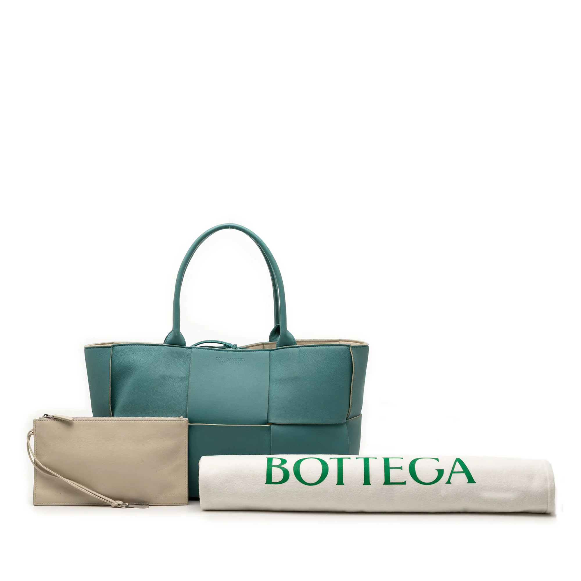 Arco Tote Maxi Intrecciato Leather Medium - Image 9