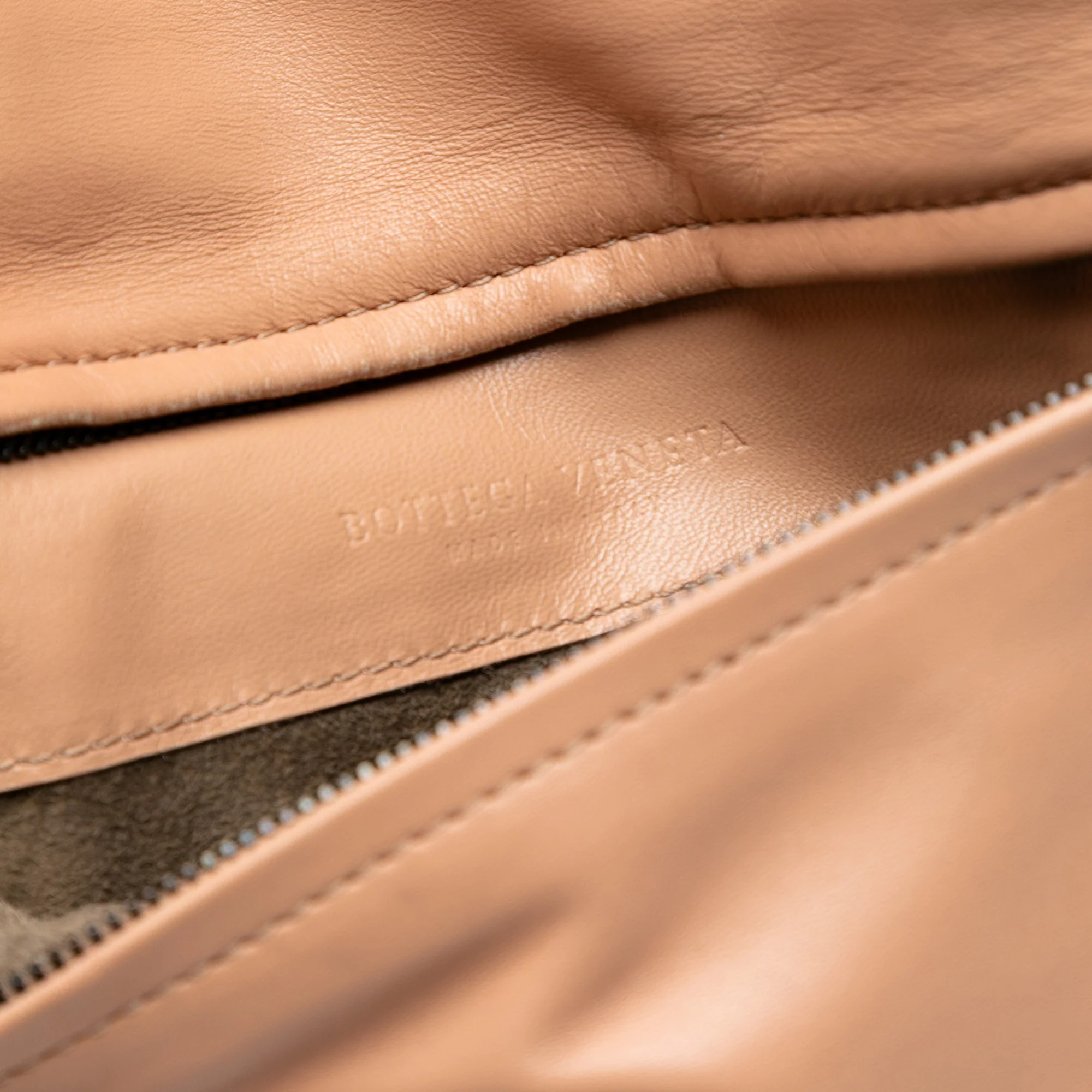 Fold Over Turnlock Clutch Intrecciato Nappa - Image 5