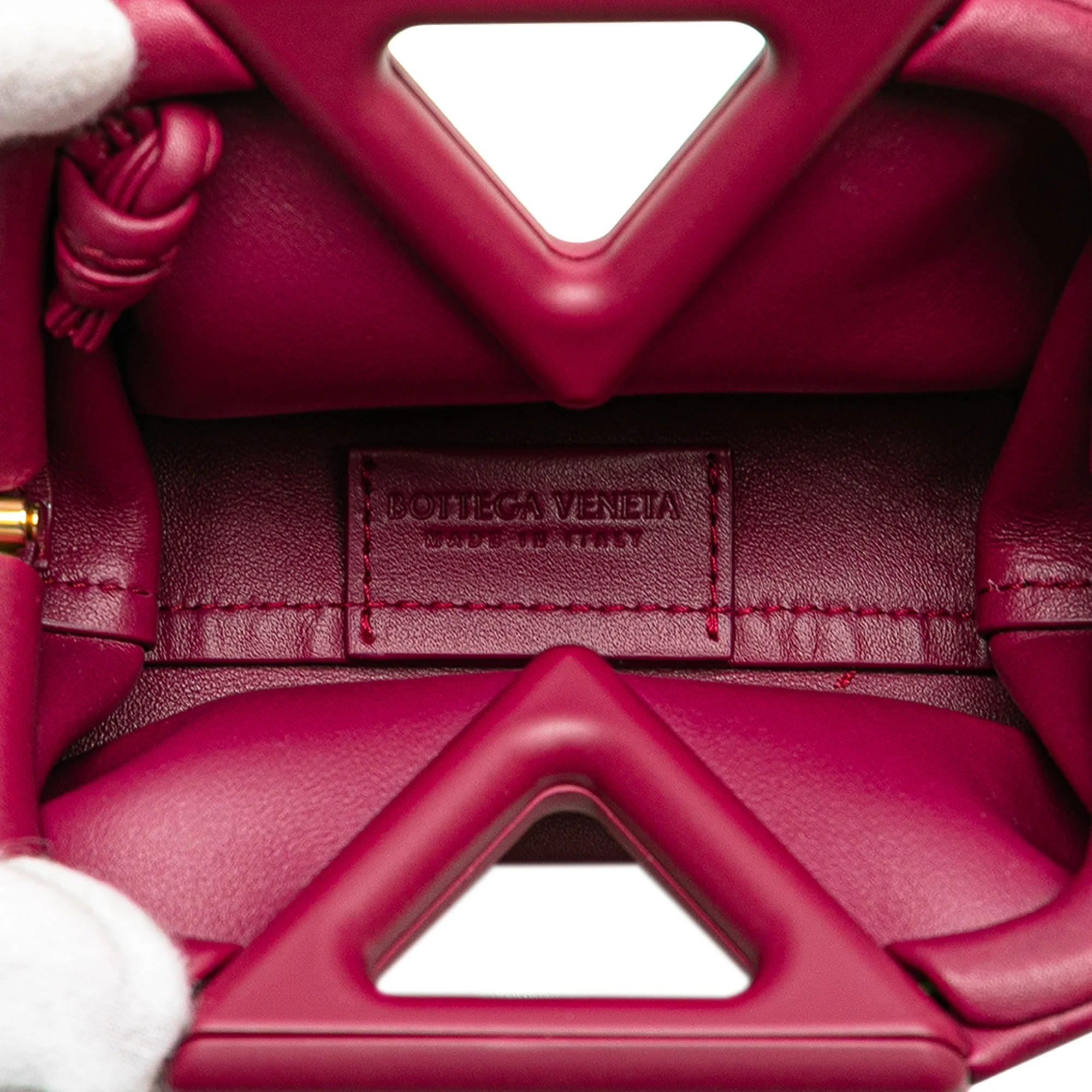 Point Shoulder Bag Leather Small - Image 4