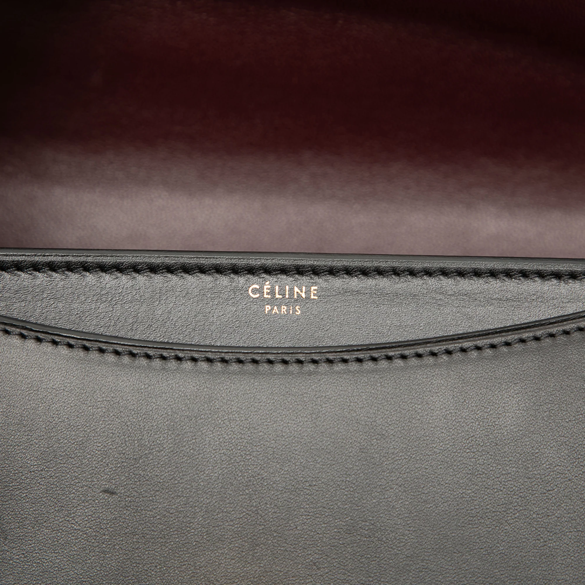 Case Chain Flap Bag Leather Medium - Image 5