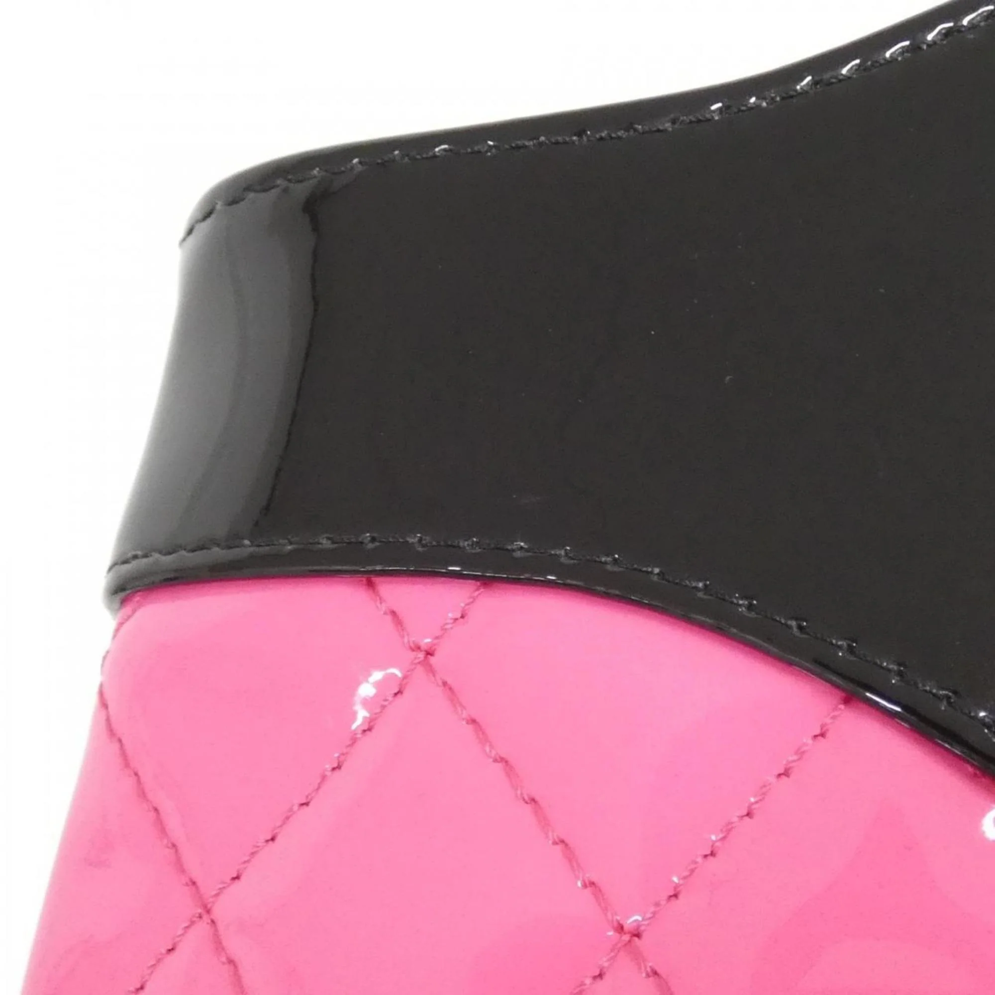 31 Shopping Bag Quilted Patent Mini - Image 5