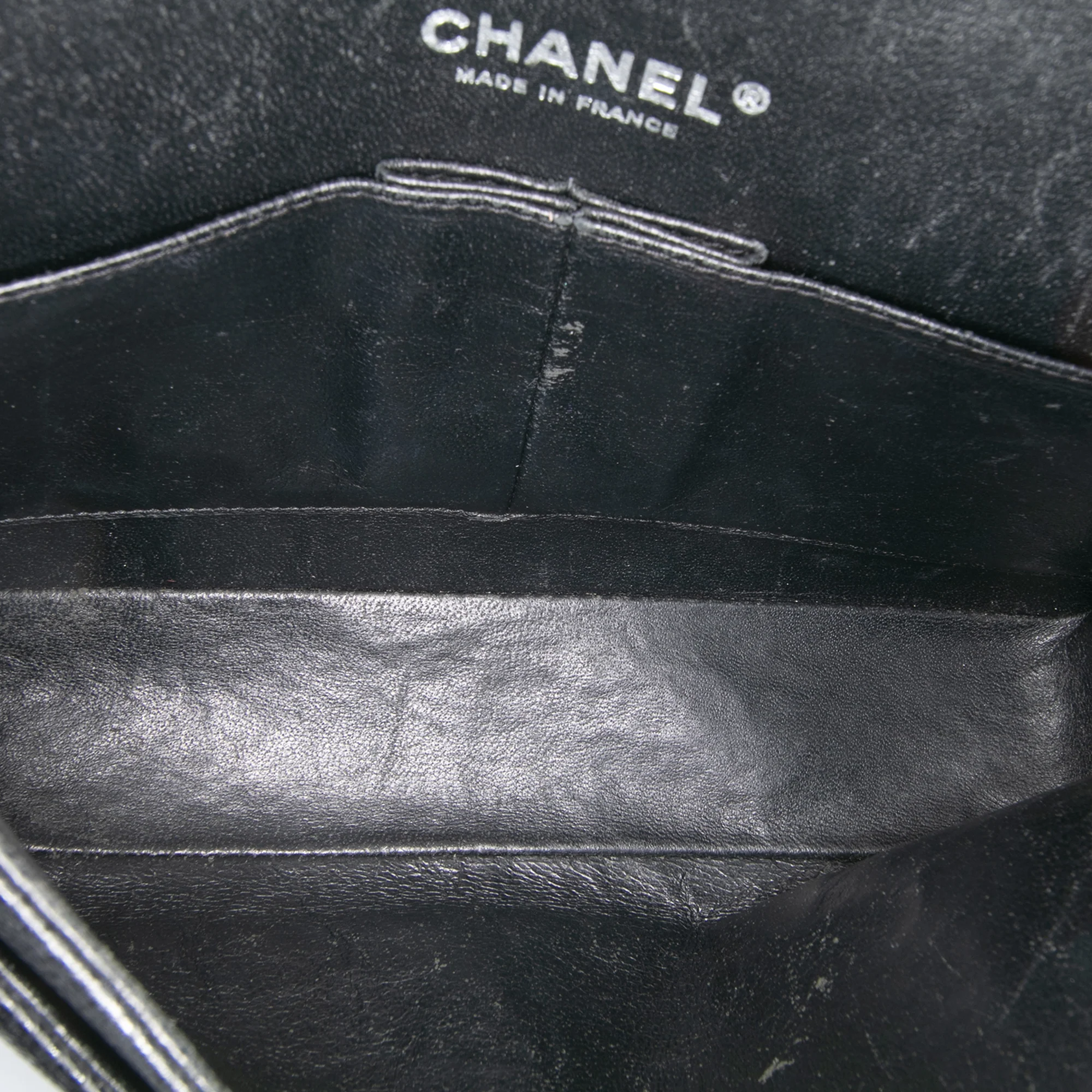 Classic Double Flap Bag Quilted Caviar Medium - Image 4