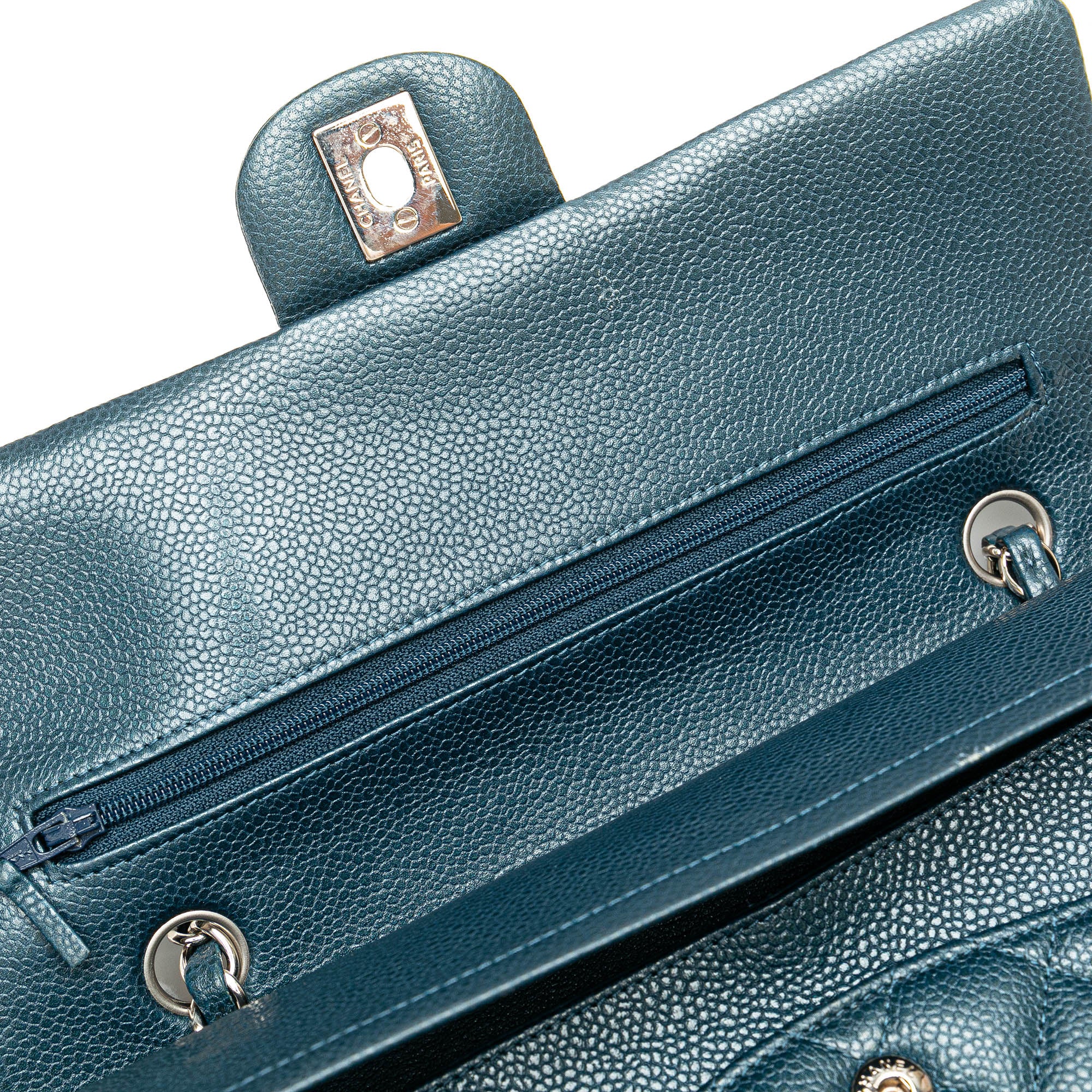 Classic Double Flap Bag Quilted Caviar Medium - Image 8