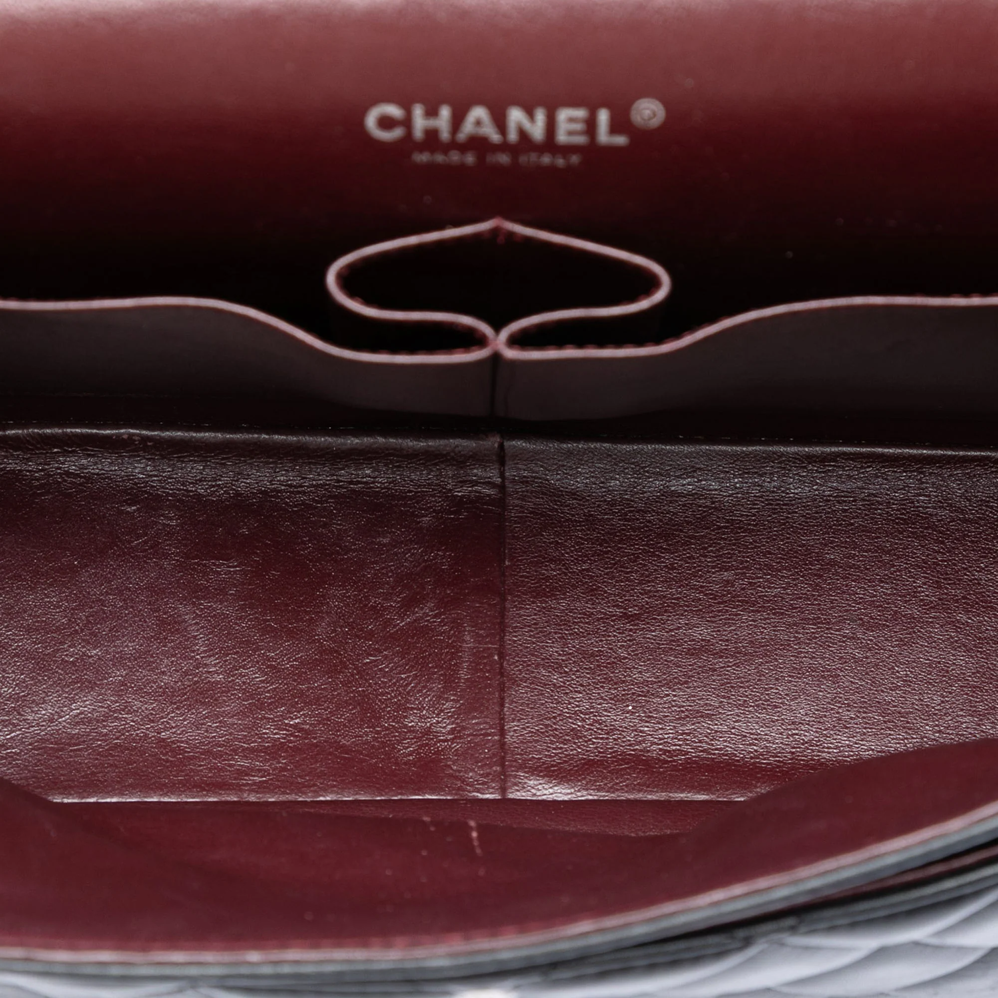 Classic Double Flap Bag Quilted Lambskin Jumbo - Image 4