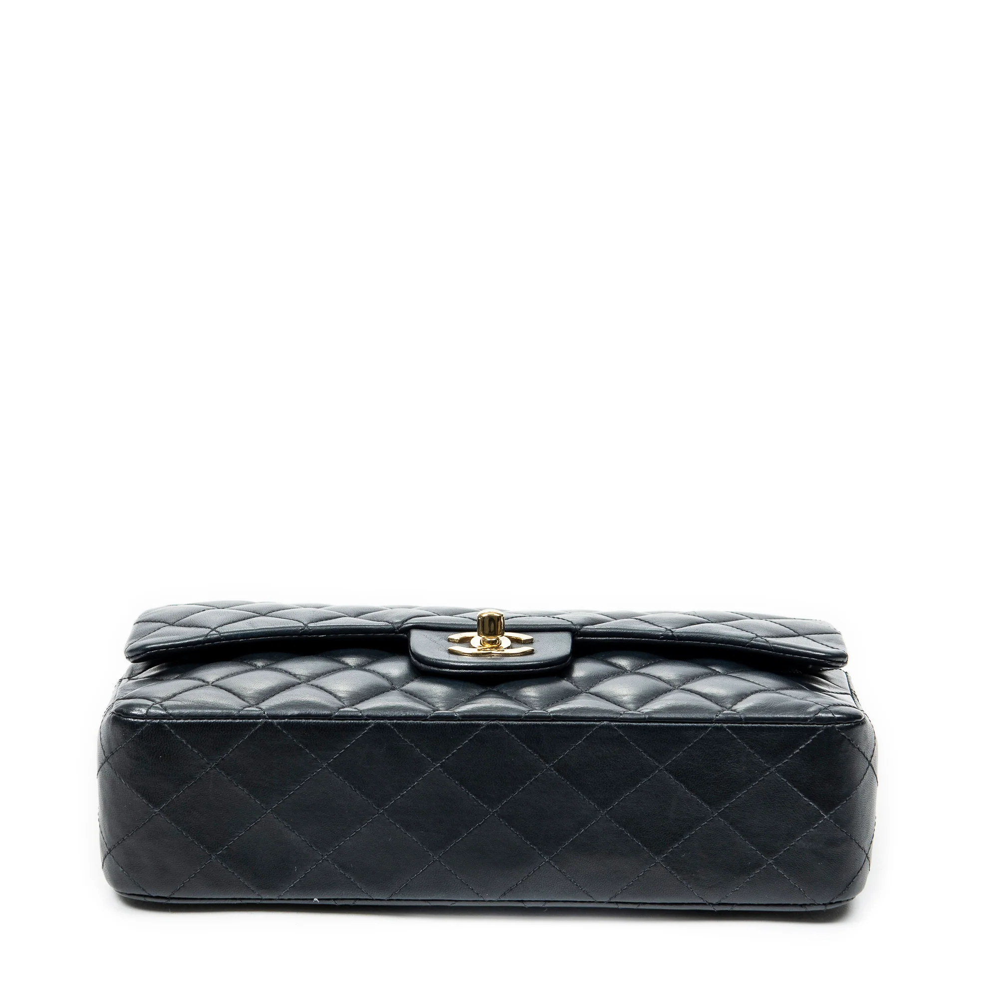 Classic Double Flap Bag Quilted Lambskin Medium - Image 6