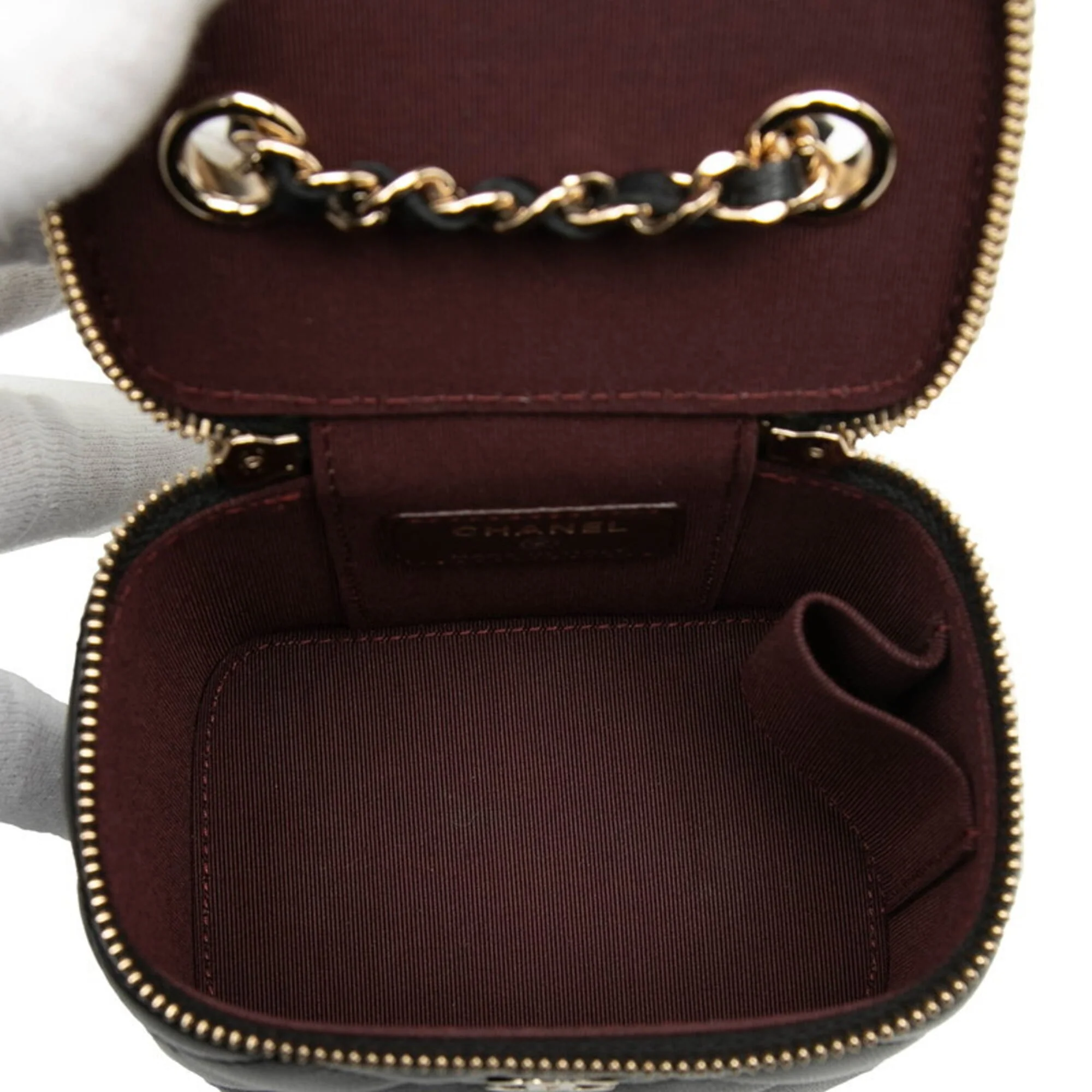 Classic Vanity Case with Chain Quilted Lambskin Mini - Image 4